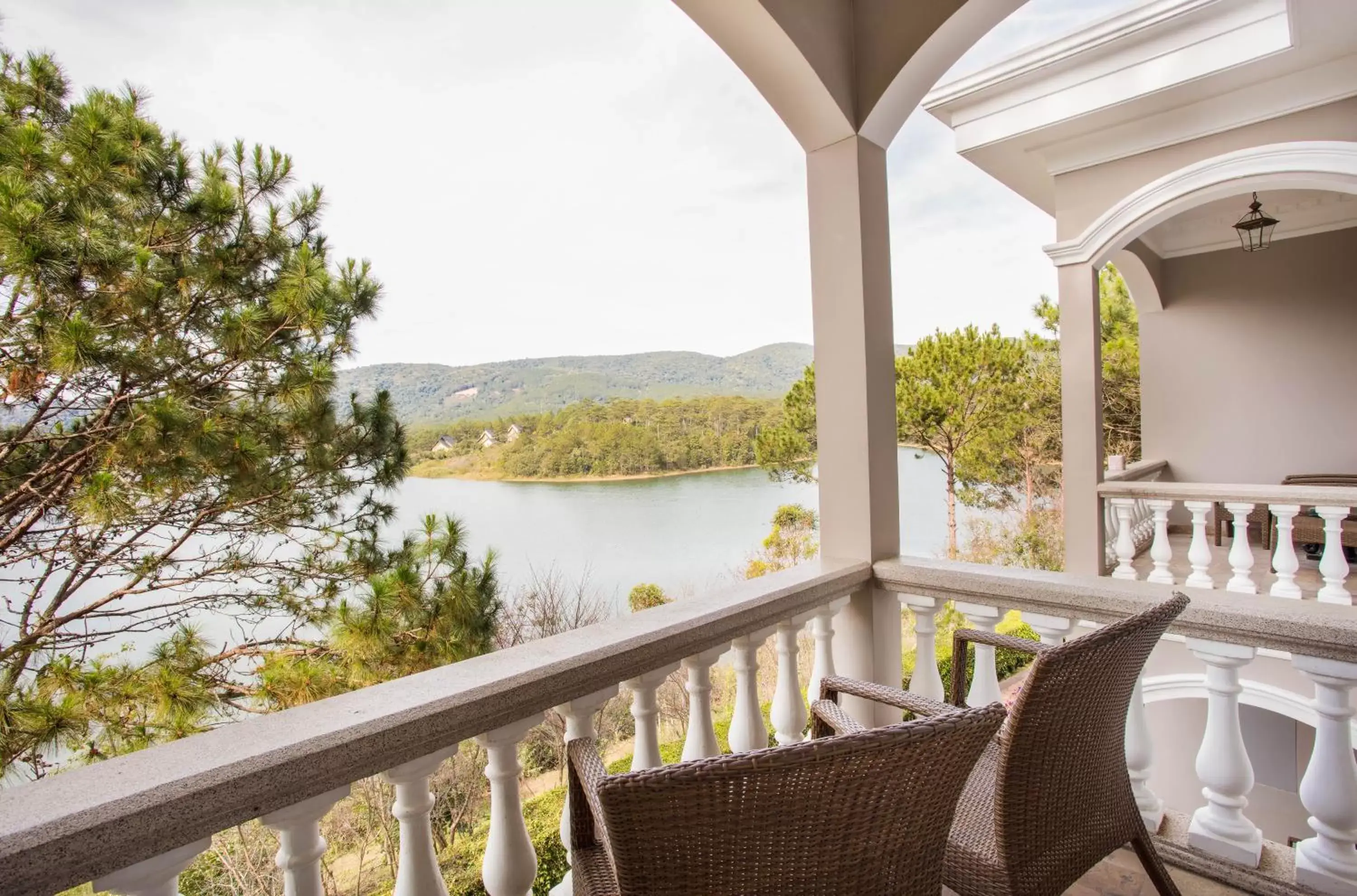Balcony/Terrace in Dalat Edensee Lake Resort & Spa