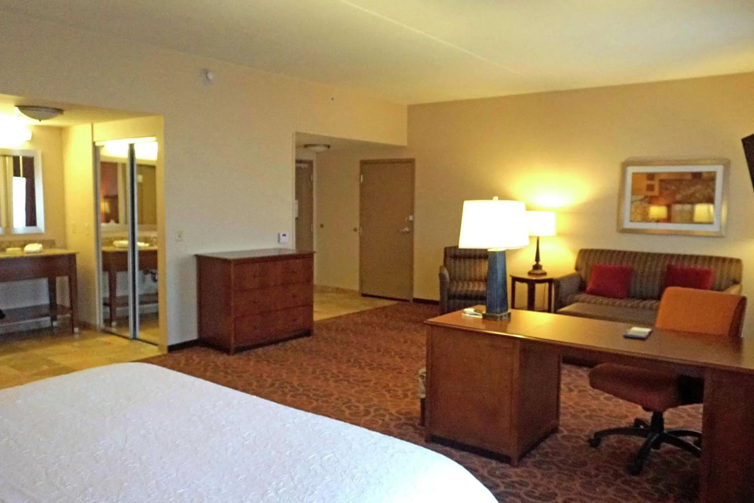 Bedroom, Bed in Hampton Inn Waynesburg