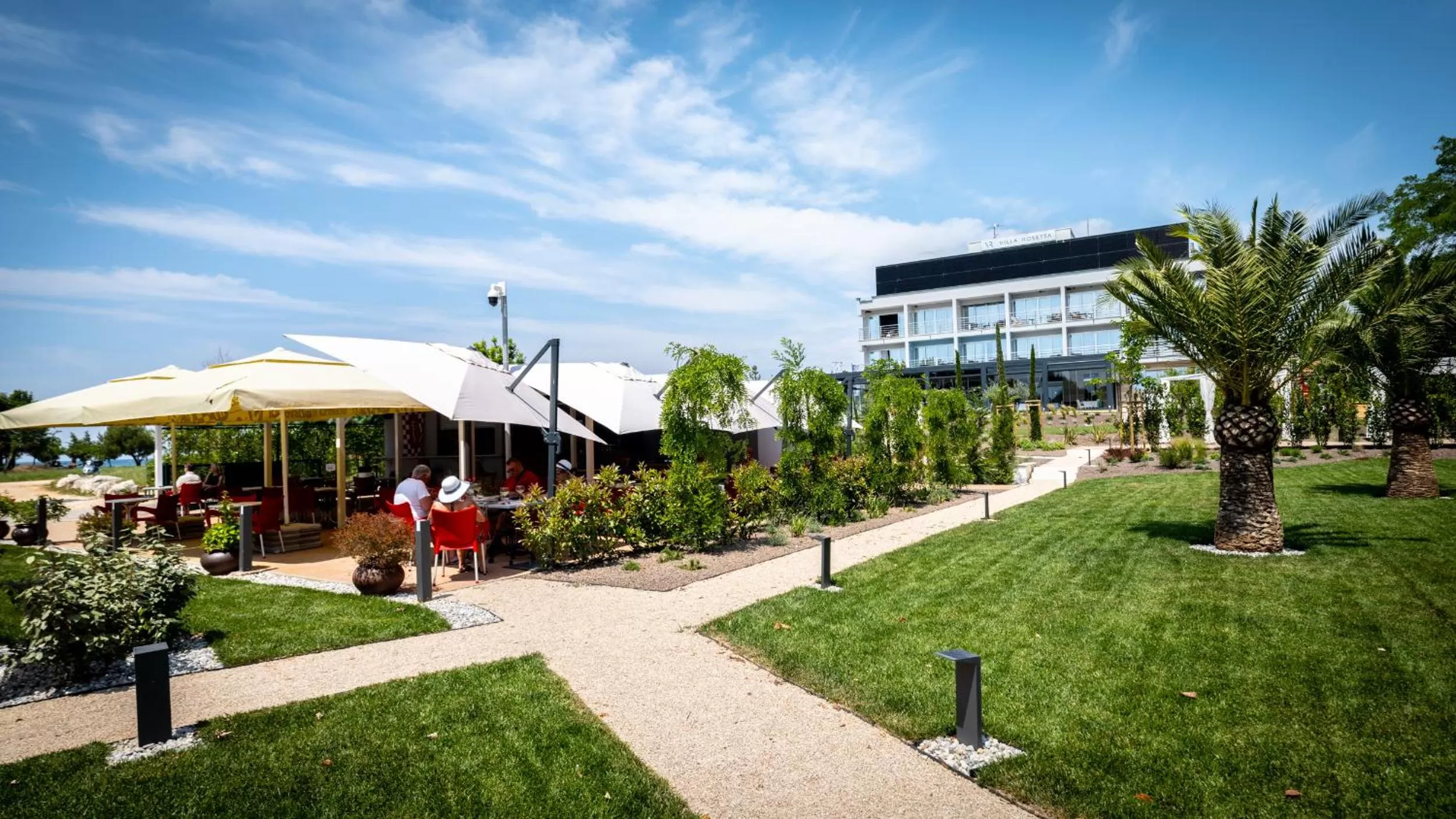 Property building in Hotel Villa Rosetta