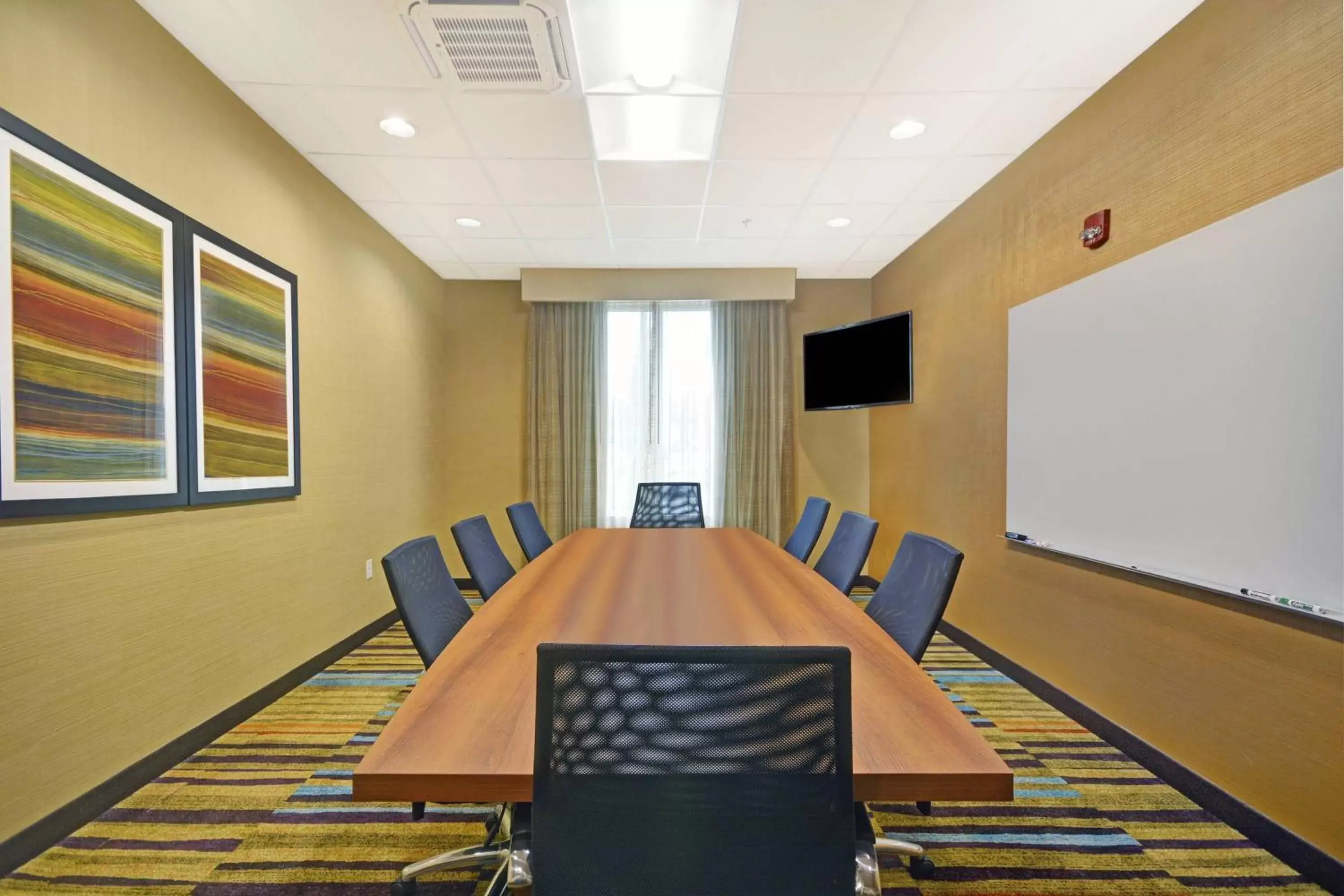 Meeting/conference room in Fairfield Inn & Suites by Marriott Savannah SW/Richmond Hill