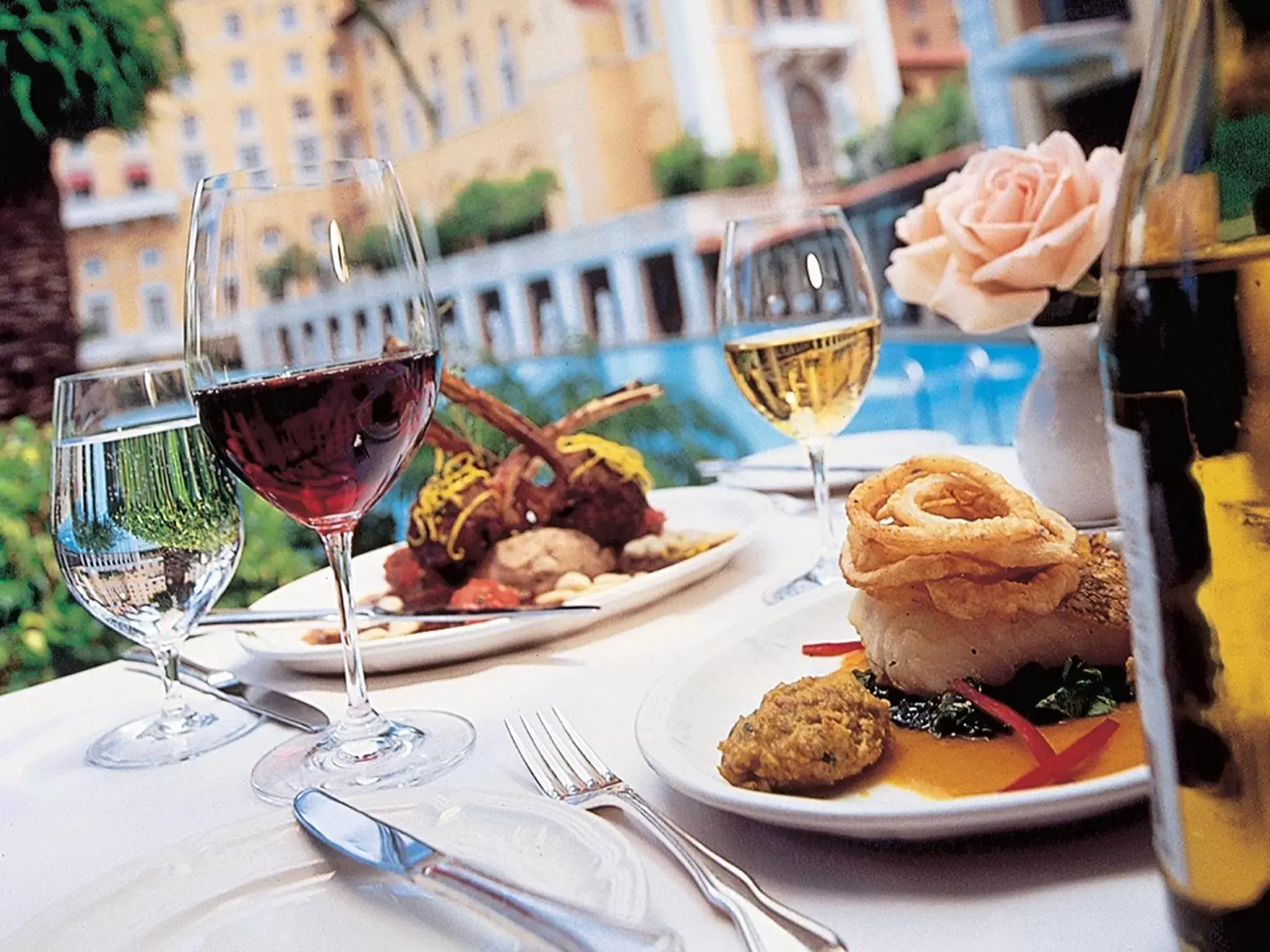 Restaurant/places to eat in Biltmore Hotel