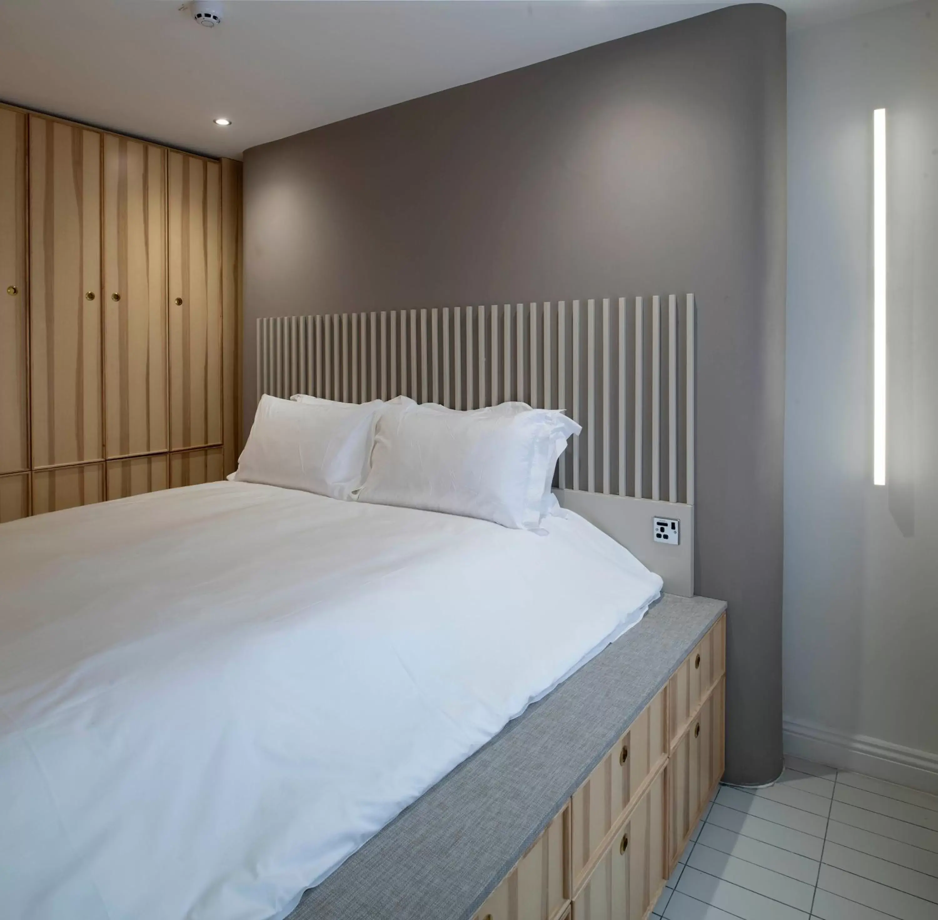 Bedroom, Bed in Trueman Court Luxury Serviced Apartments