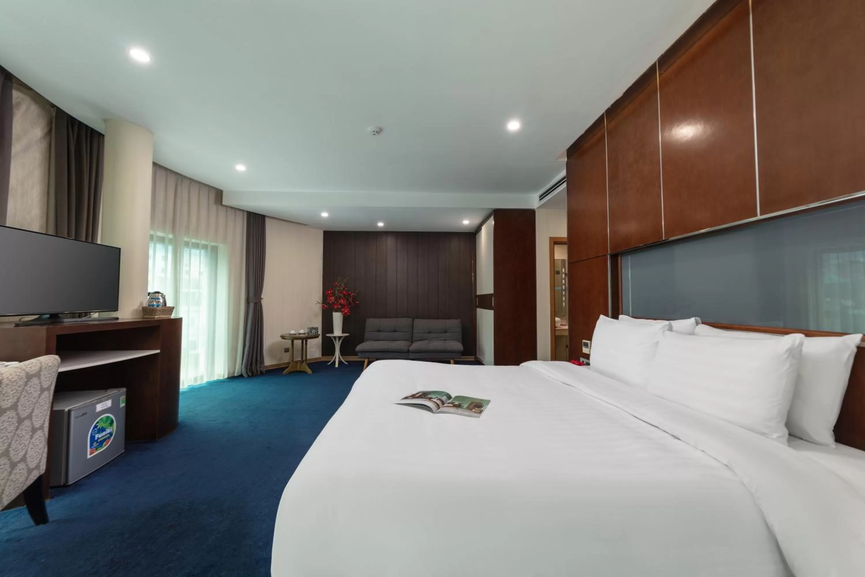 Bed in HALO HANOI HOTEL