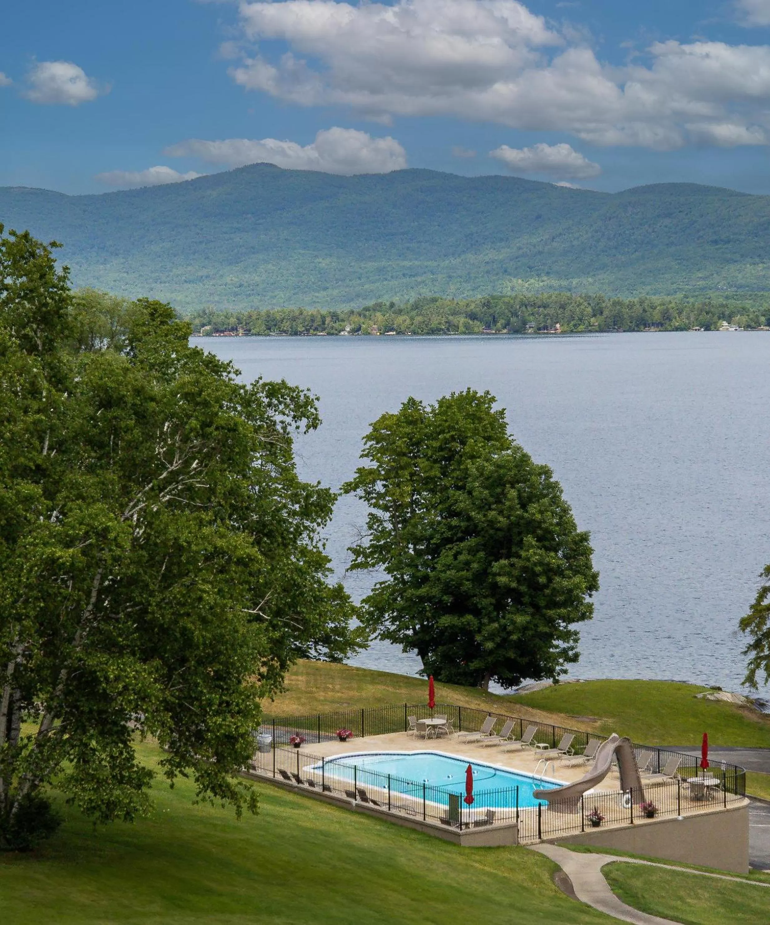 Swimming Pool in The Inn at Erlowest