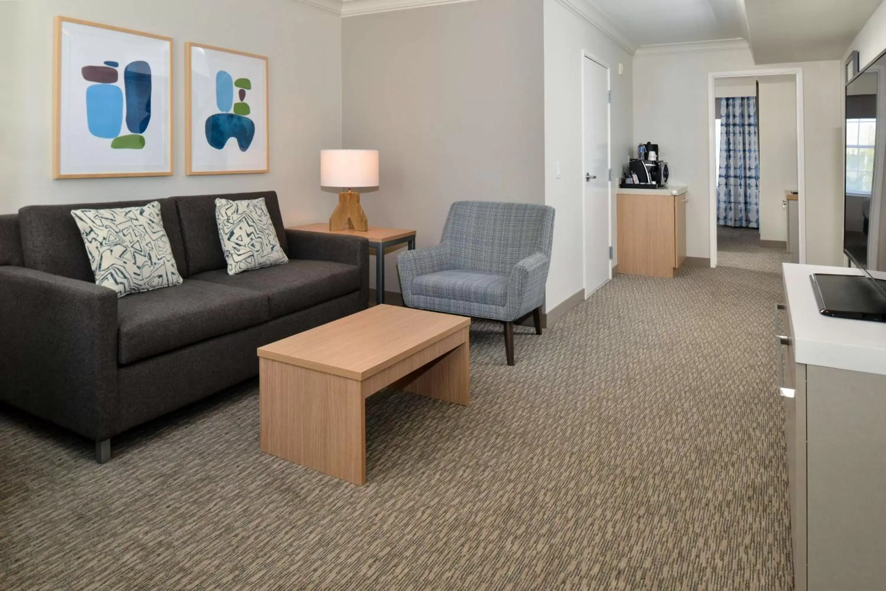 Living room, Seating Area in Hilton Garden Inn Napa