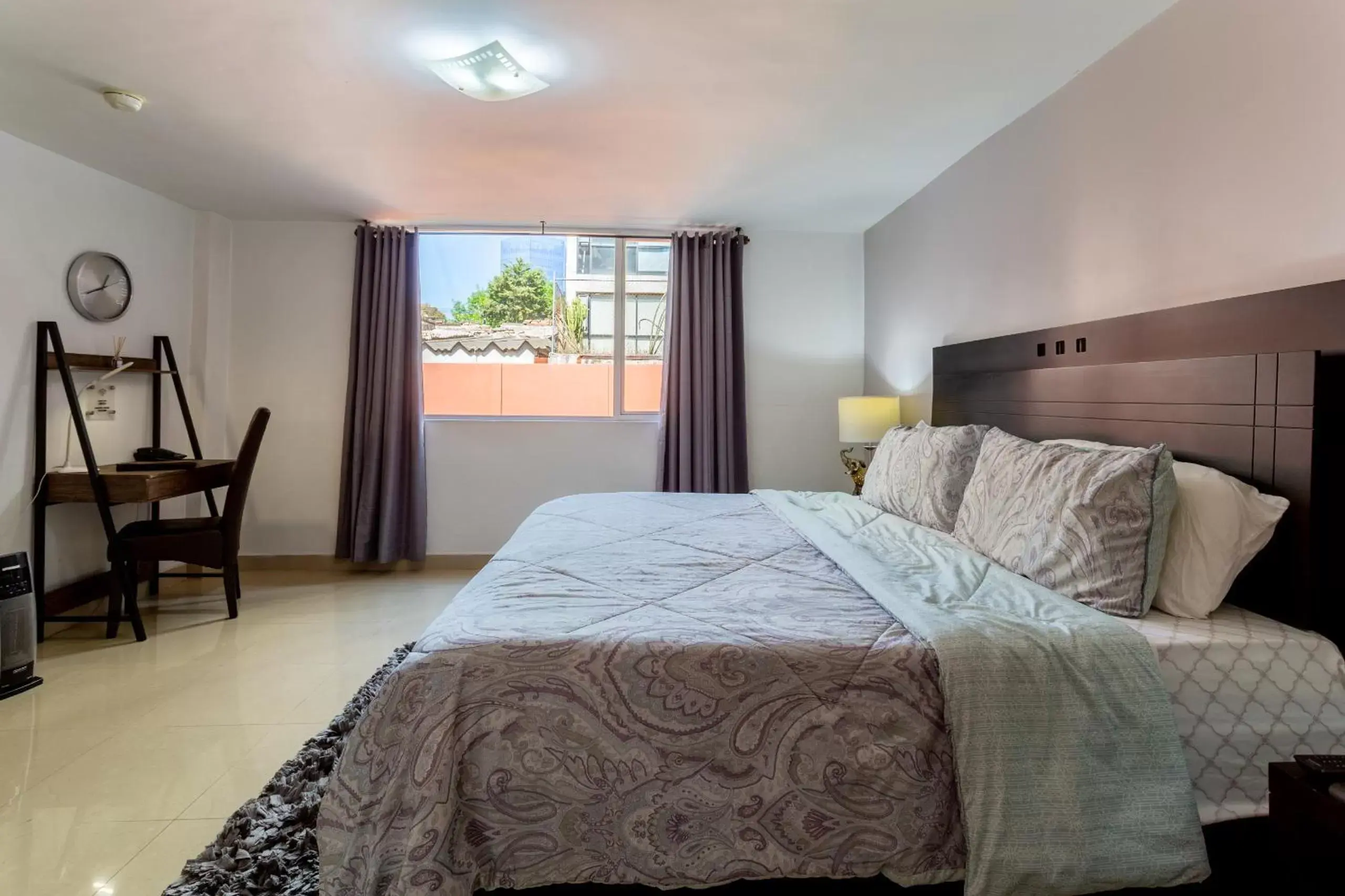 Bed in Suites 259 Condesa