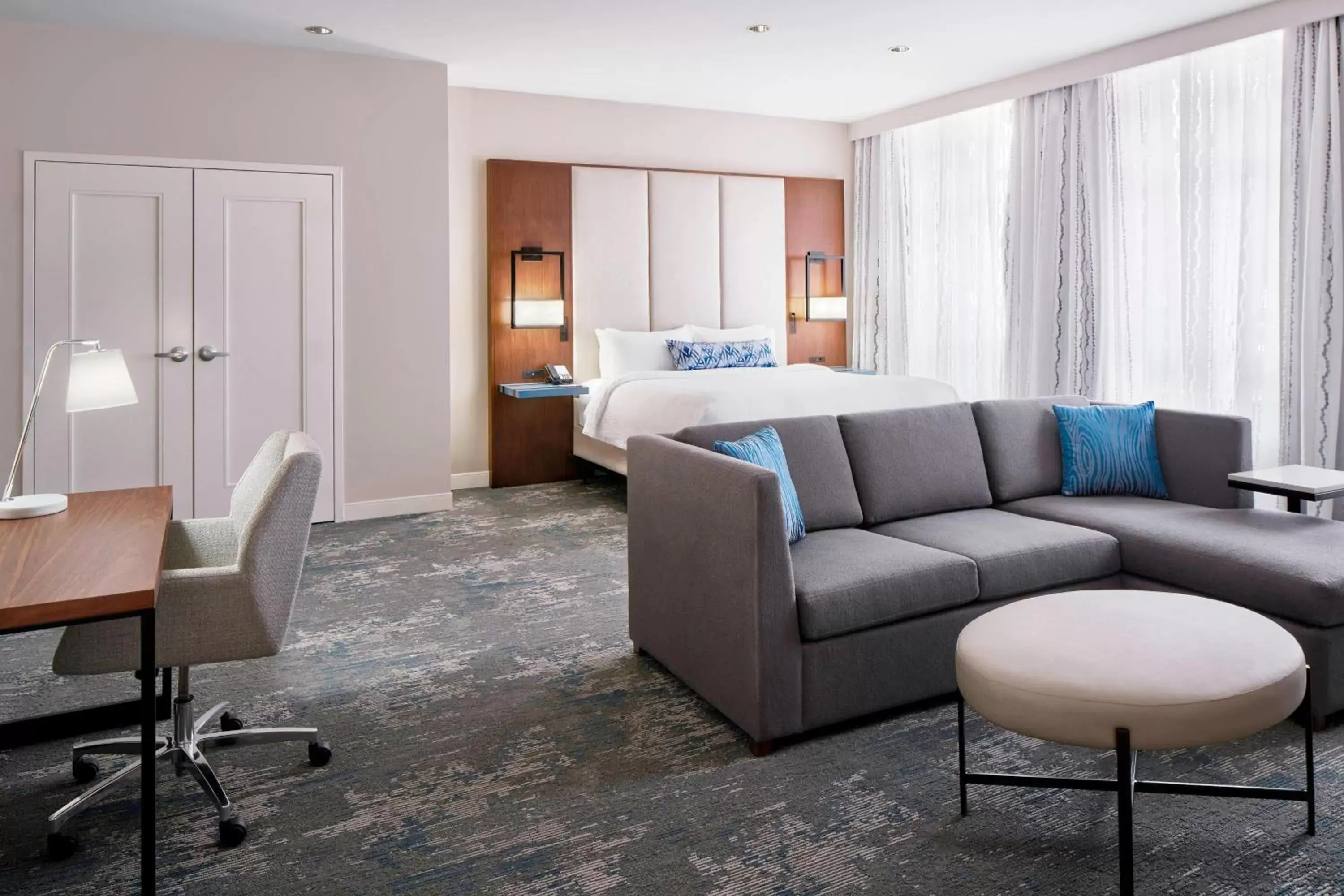 Bedroom, Seating Area in Residence Inn by Marriott Washington Downtown/Convention Center