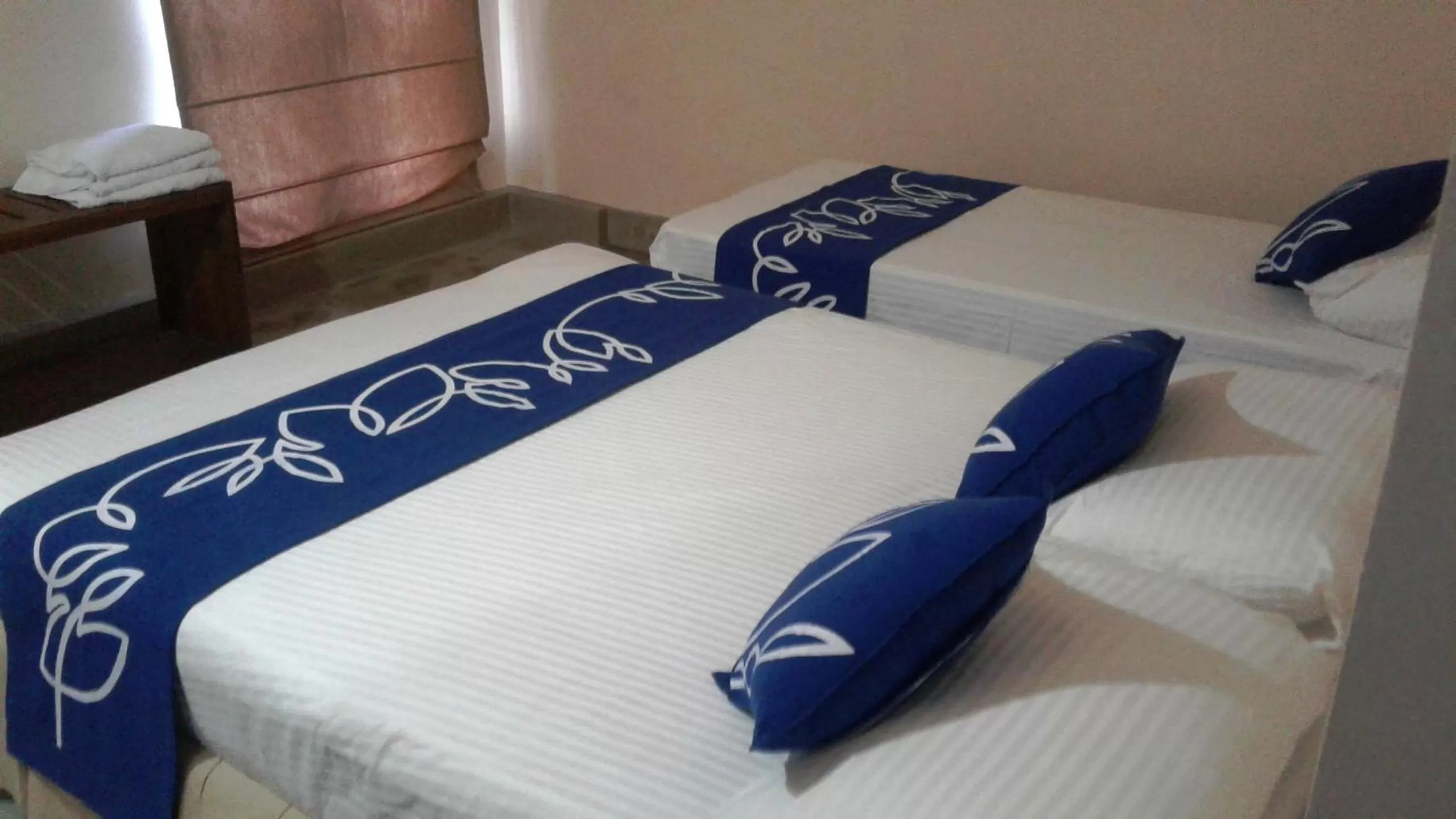 Bed in Honey Tree Polonnaruwa