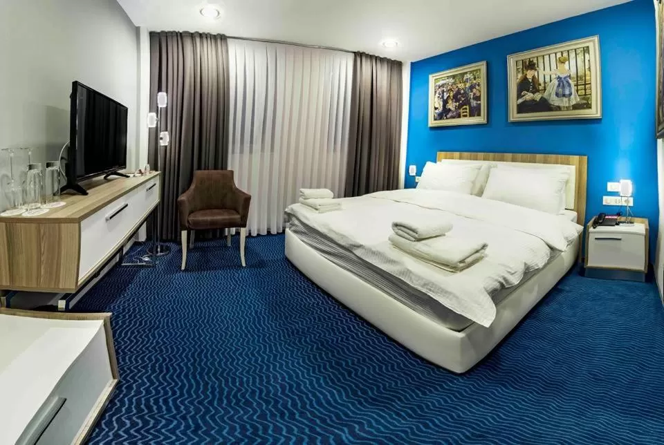 Standard Double Room in Central Hotel, Fitness and Spa