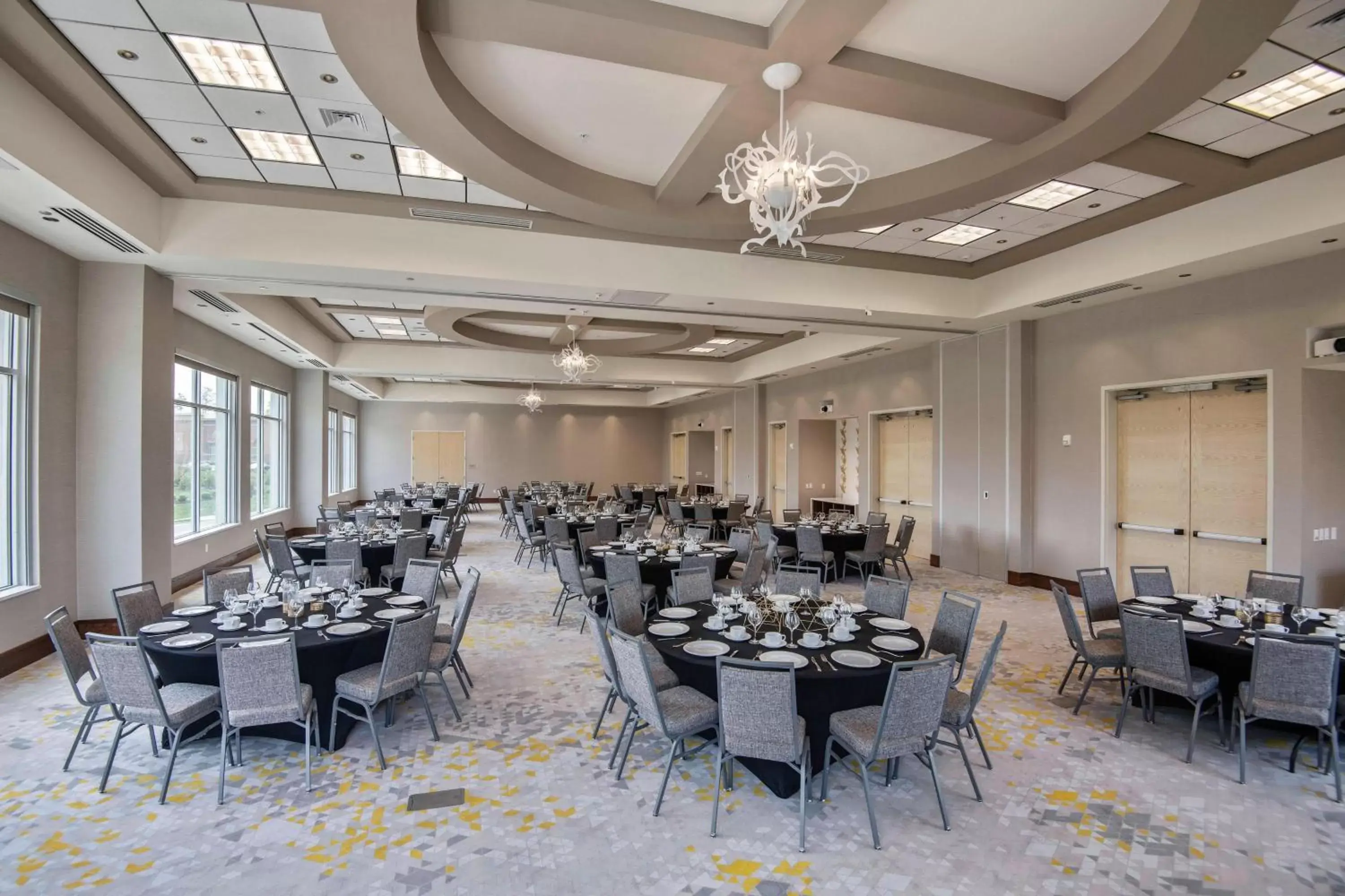 Meeting/conference room, Restaurant/Places to Eat in Courtyard by Marriott Raleigh Cary/Parkside Town Commons