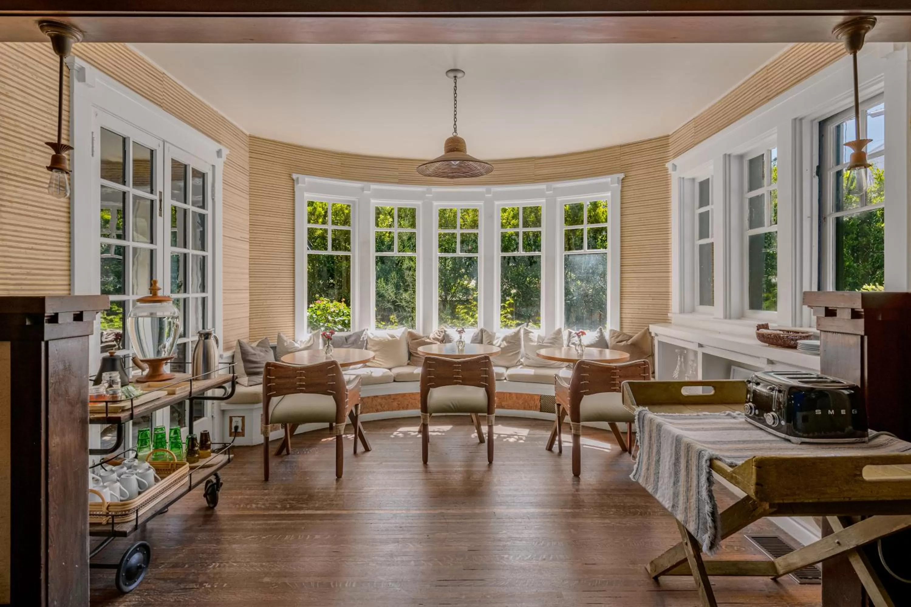 Restaurant/Places to Eat in Venice Beach House