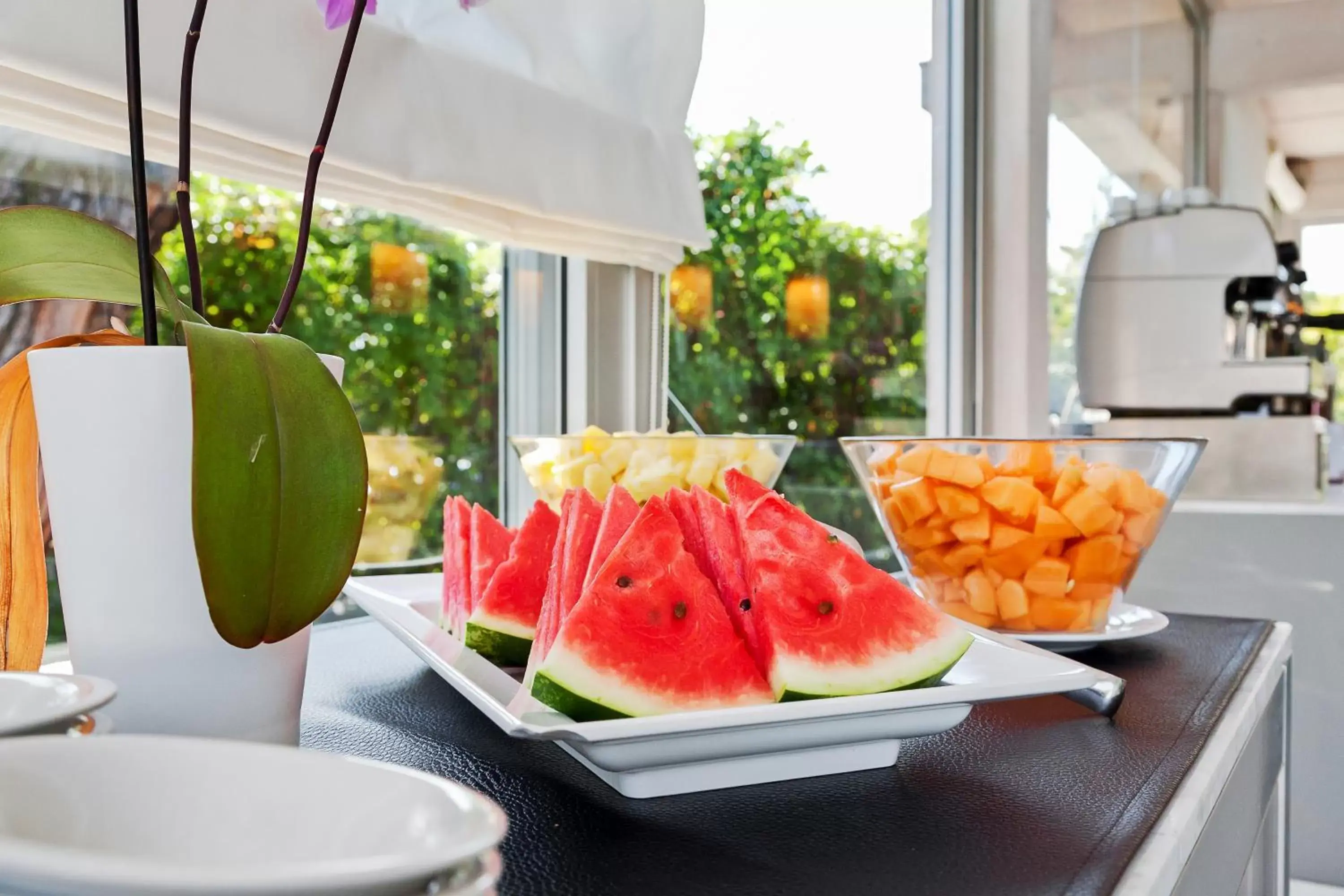 Food and drinks in Italiana Hotels Florence Food and drinks in Italiana Hotels Florence