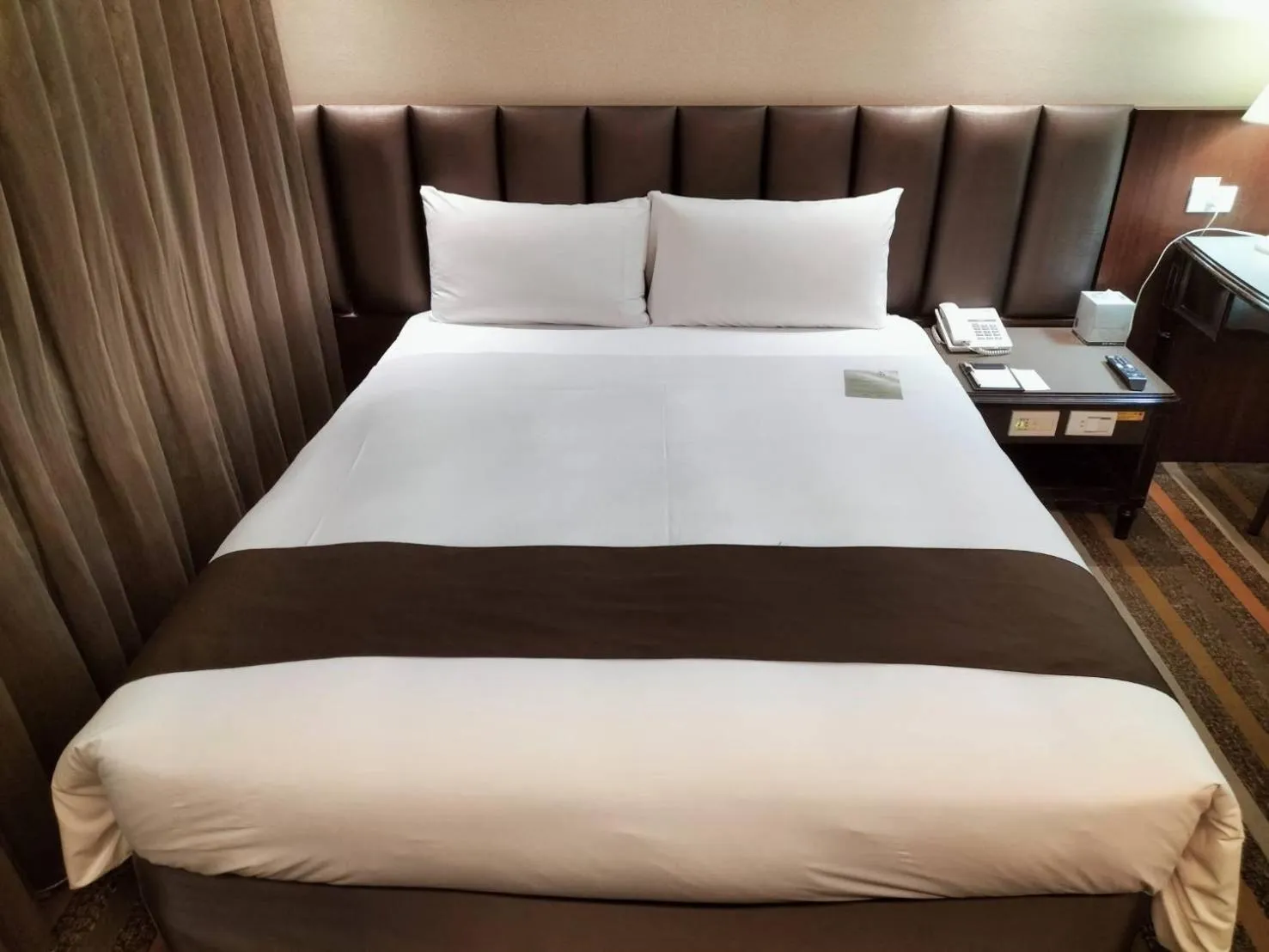 Photo of the whole room, Bed in Urban Hotel33