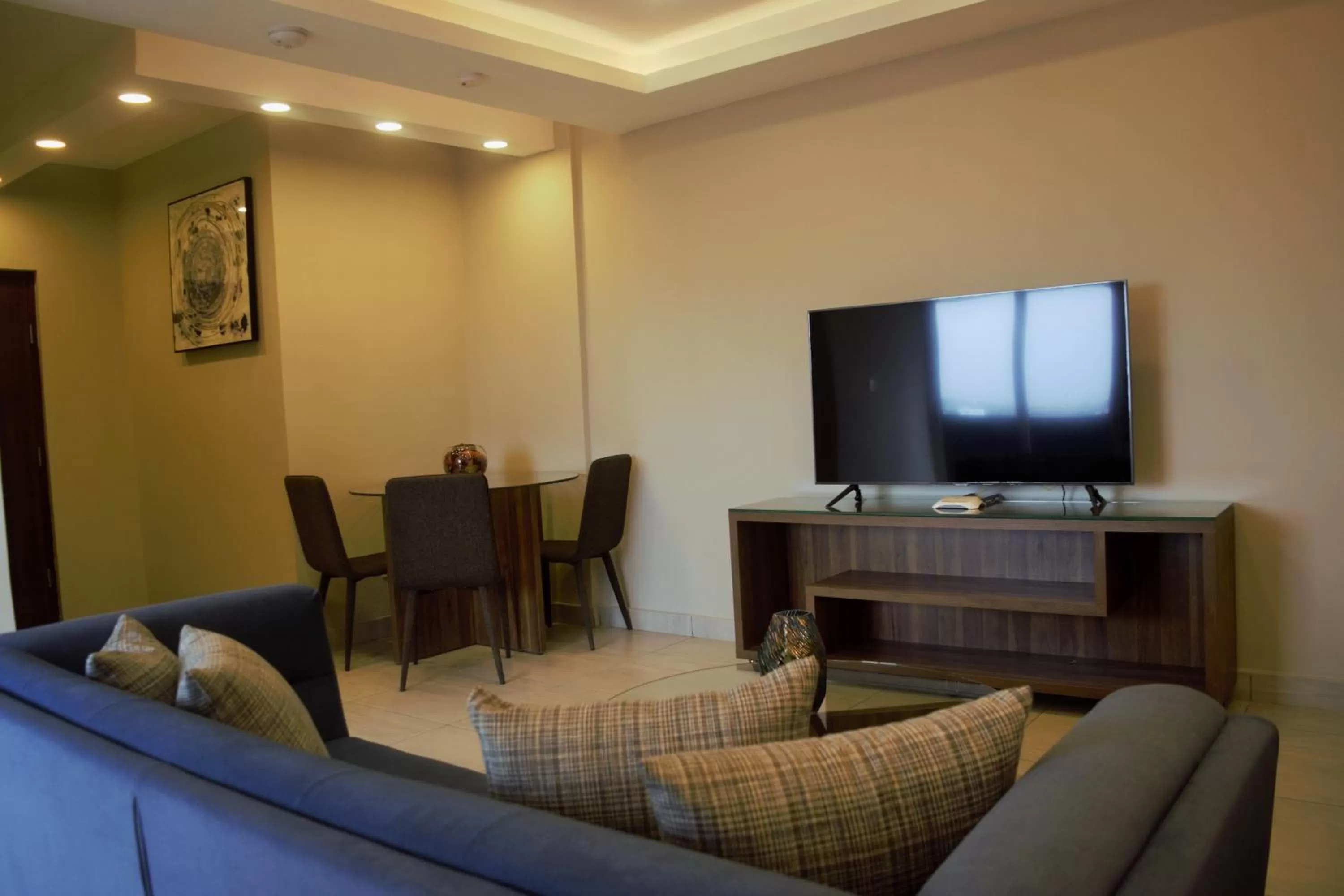 TV and multimedia in Montecito Apartments