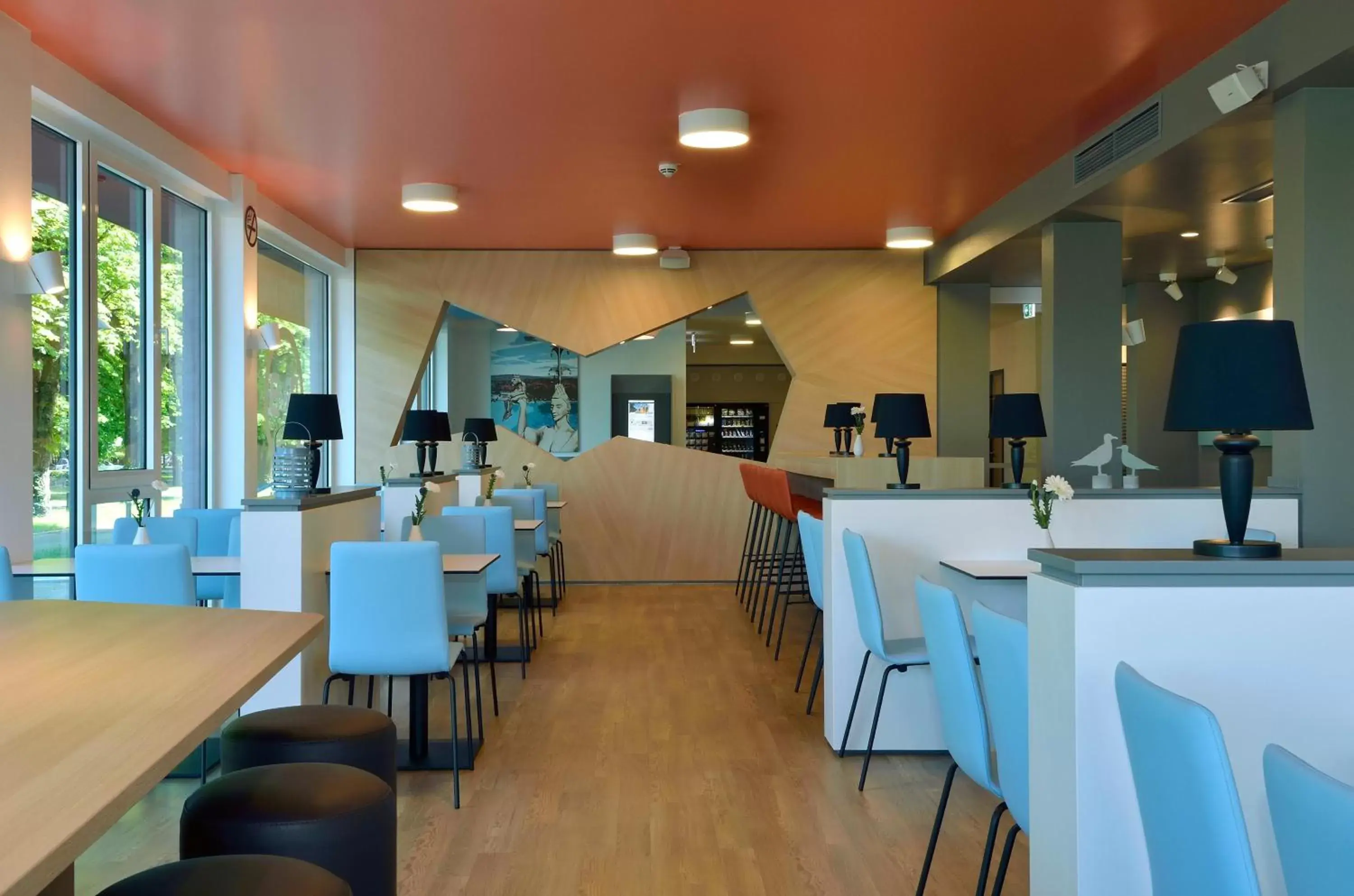 Restaurant/Places to Eat in B&B Hotel Konstanz