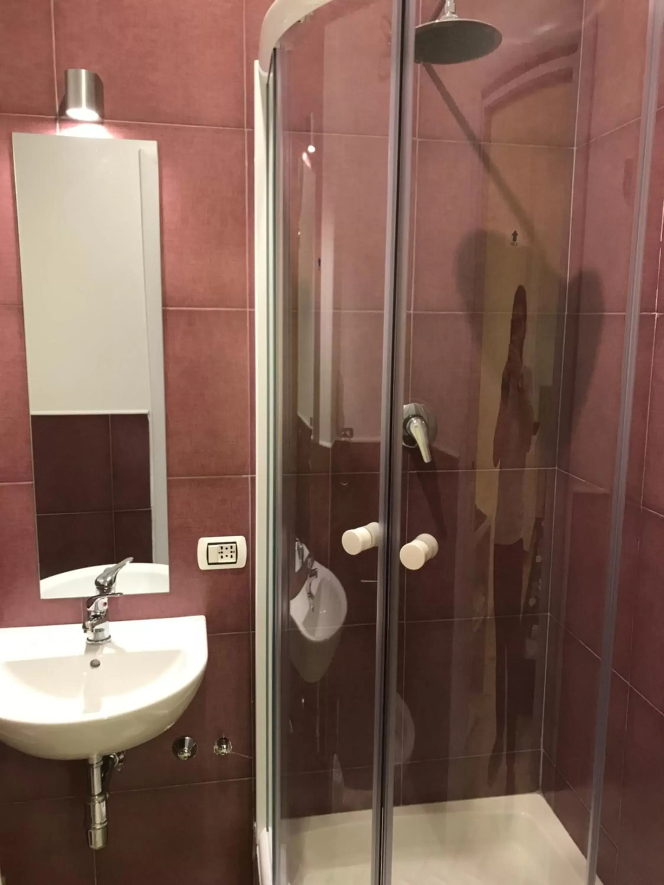 Shower, Bathroom in CAVOUR 124 -guest-room-