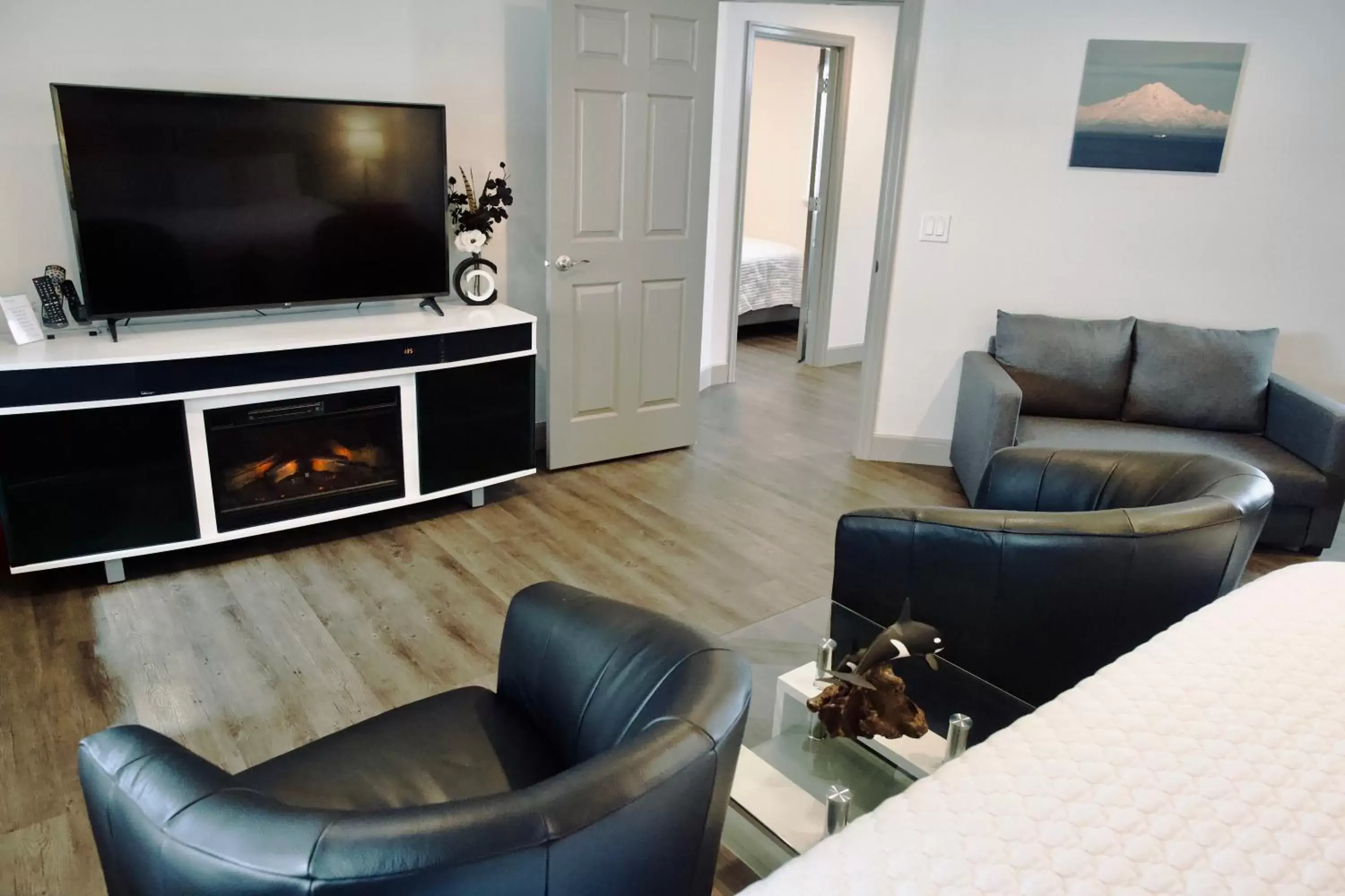 Seating Area in Otter Beach Lodges