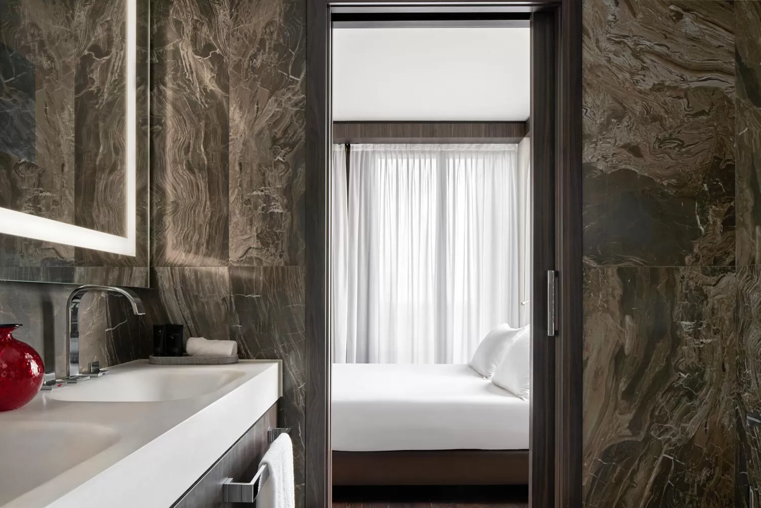 Bathroom, Bed in Hyatt Centric Milan Centrale