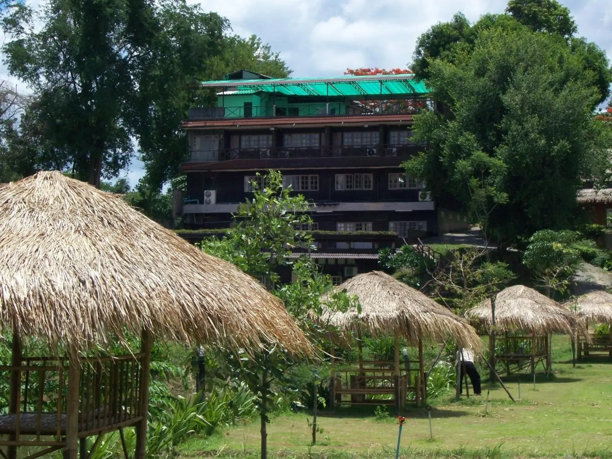 Facade/entrance, Property Building in Saichonview Riverkwai Resort