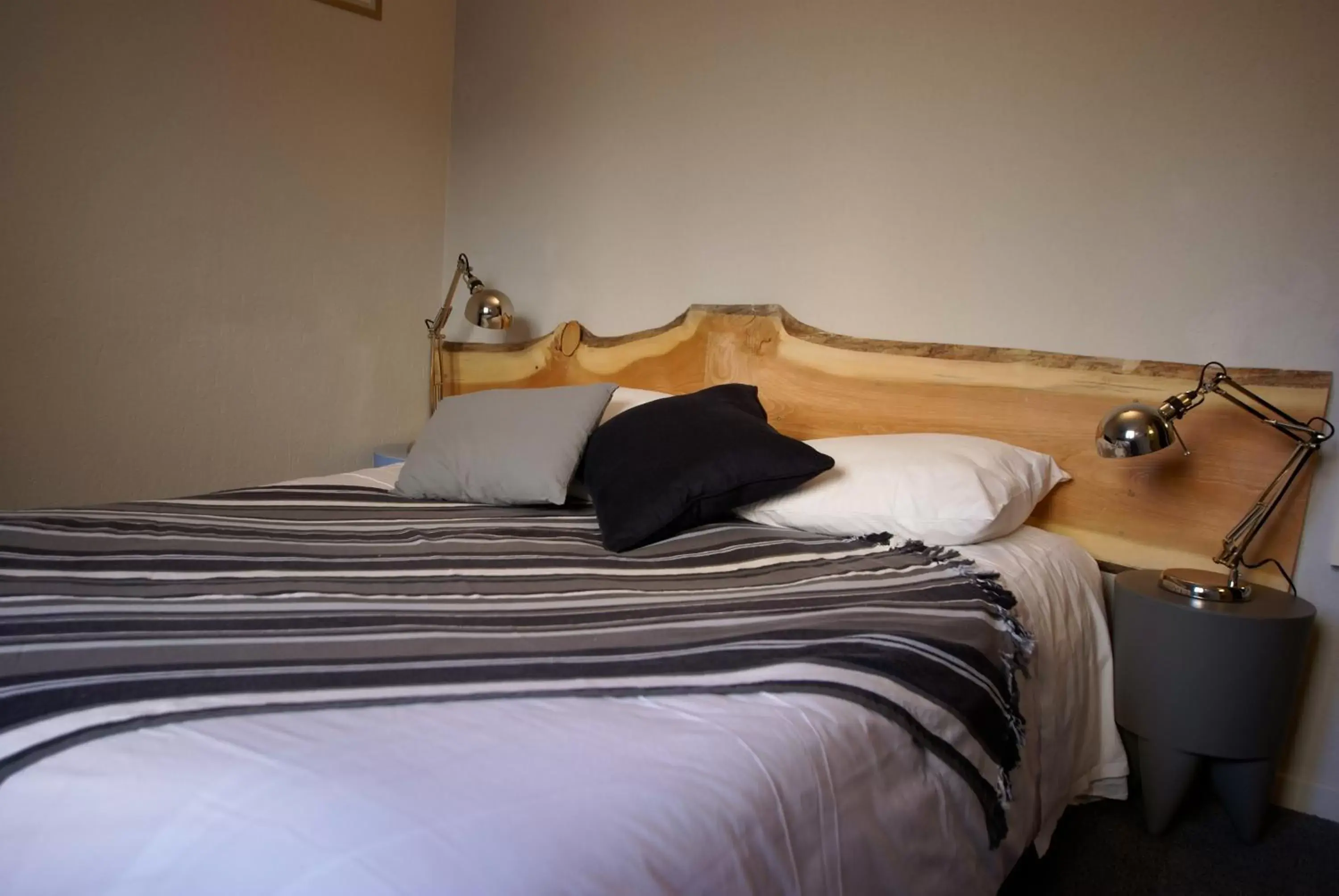Bed in Hotel de la Placette Barcelonnette