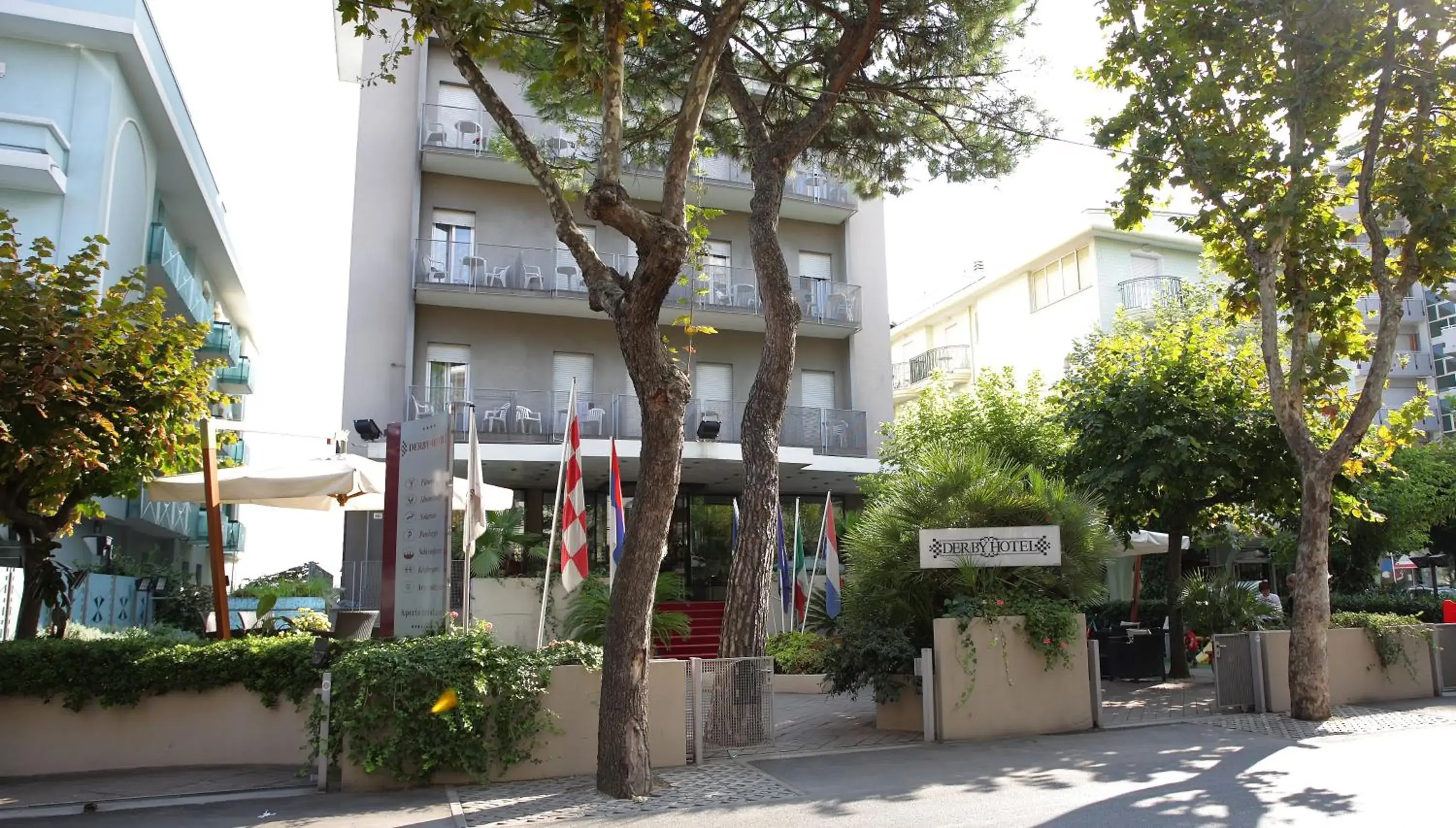 Facade/entrance, Property Building in Hotel Derby