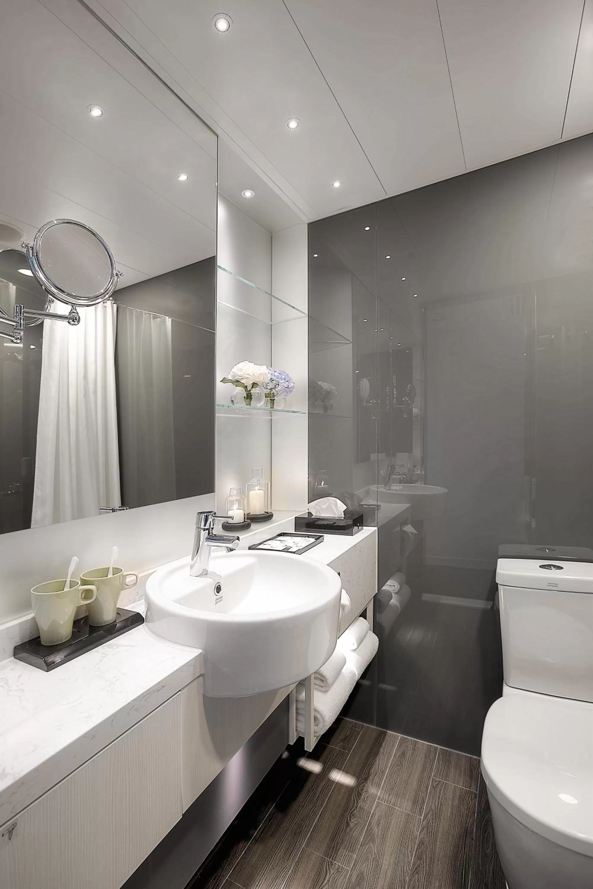 Bathroom in Stanford Hotel Hong Kong