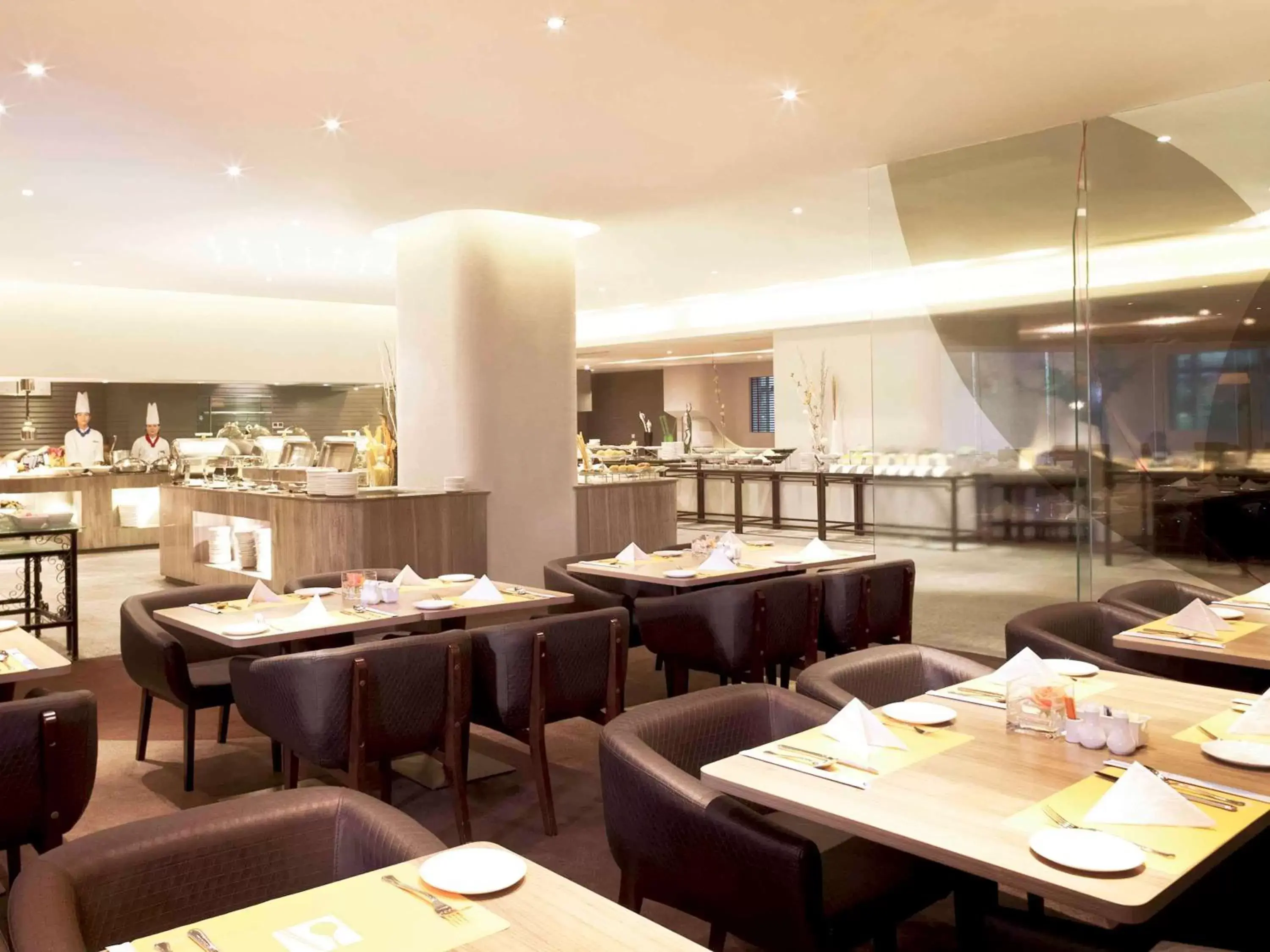Restaurant/Places to Eat in Shenzhen Novotel Watergate(Kingkey 100)