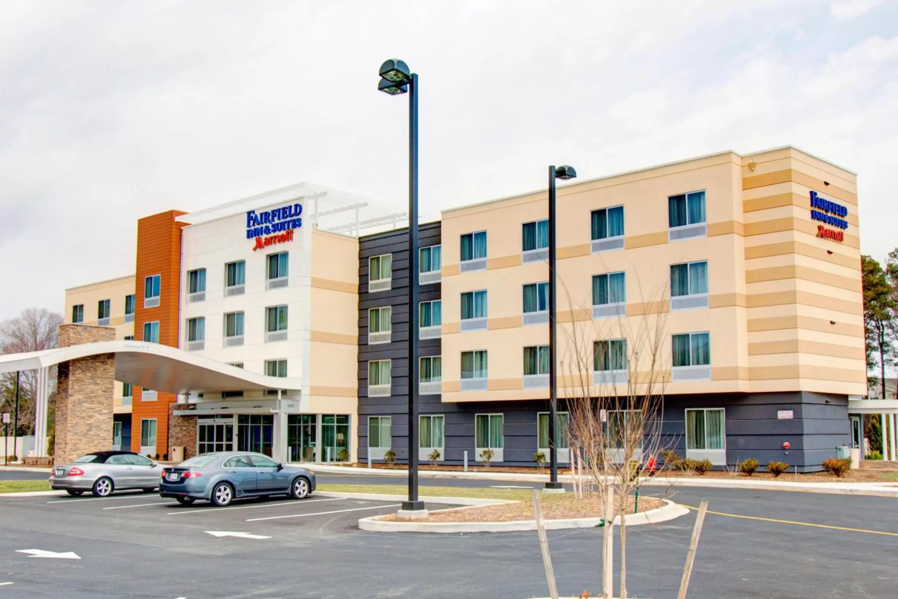 Property Building in Fairfield Inn & Suites by Marriott Rehoboth Beach