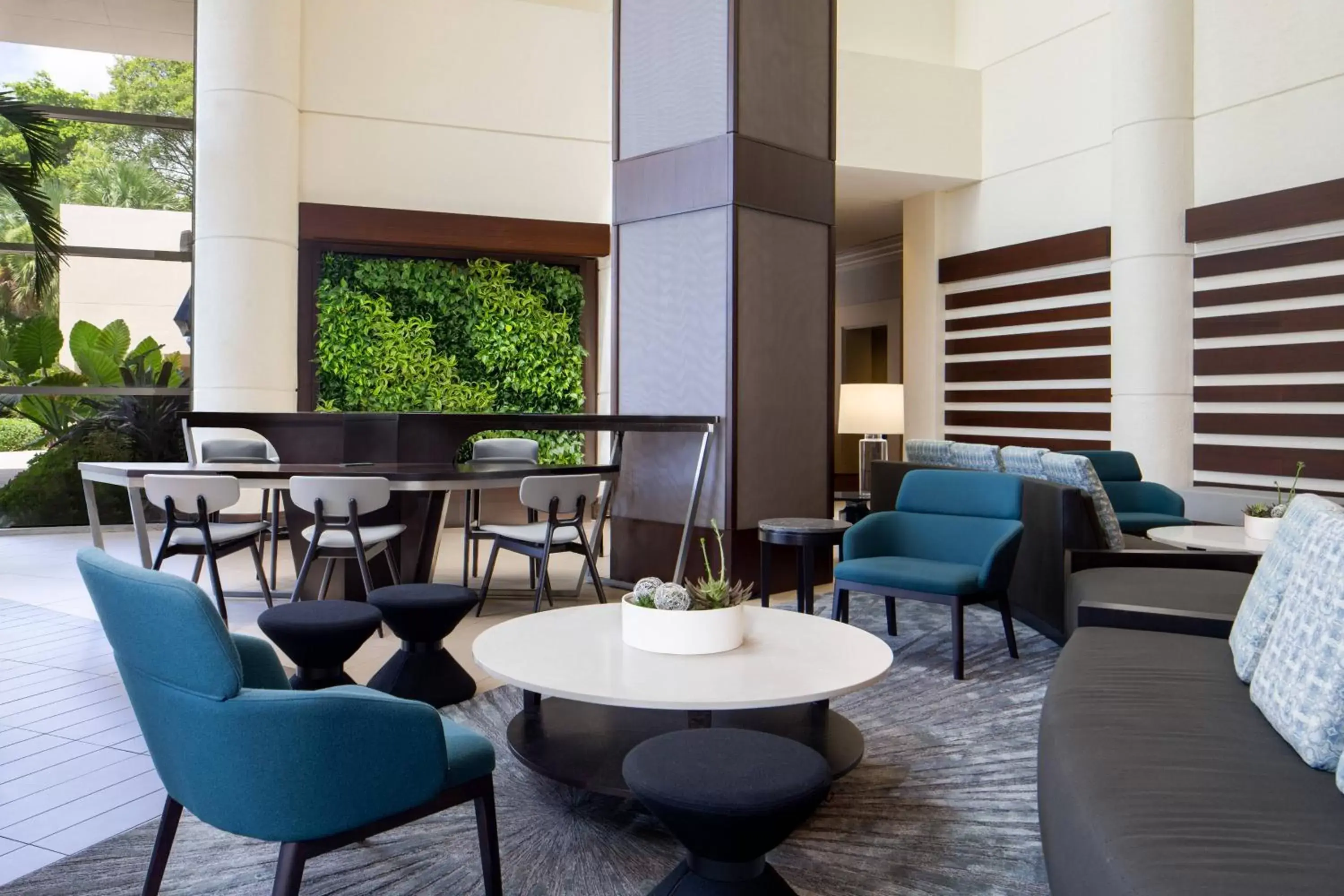 Lobby or reception, Lounge/Bar in The Westin Fort Lauderdale
