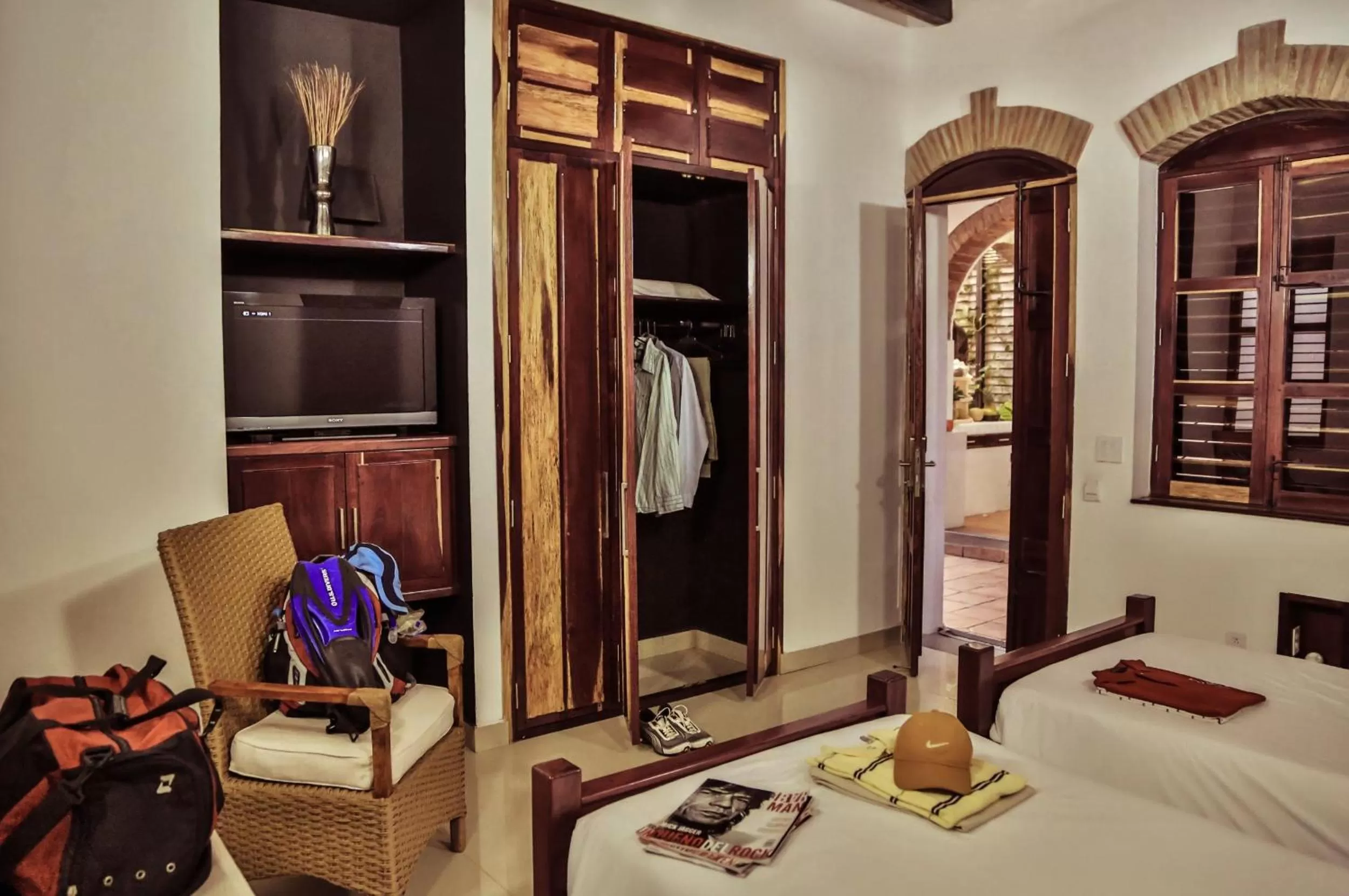 Photo of the whole room, Bed in Casa de Isabella, a Kali Hotel