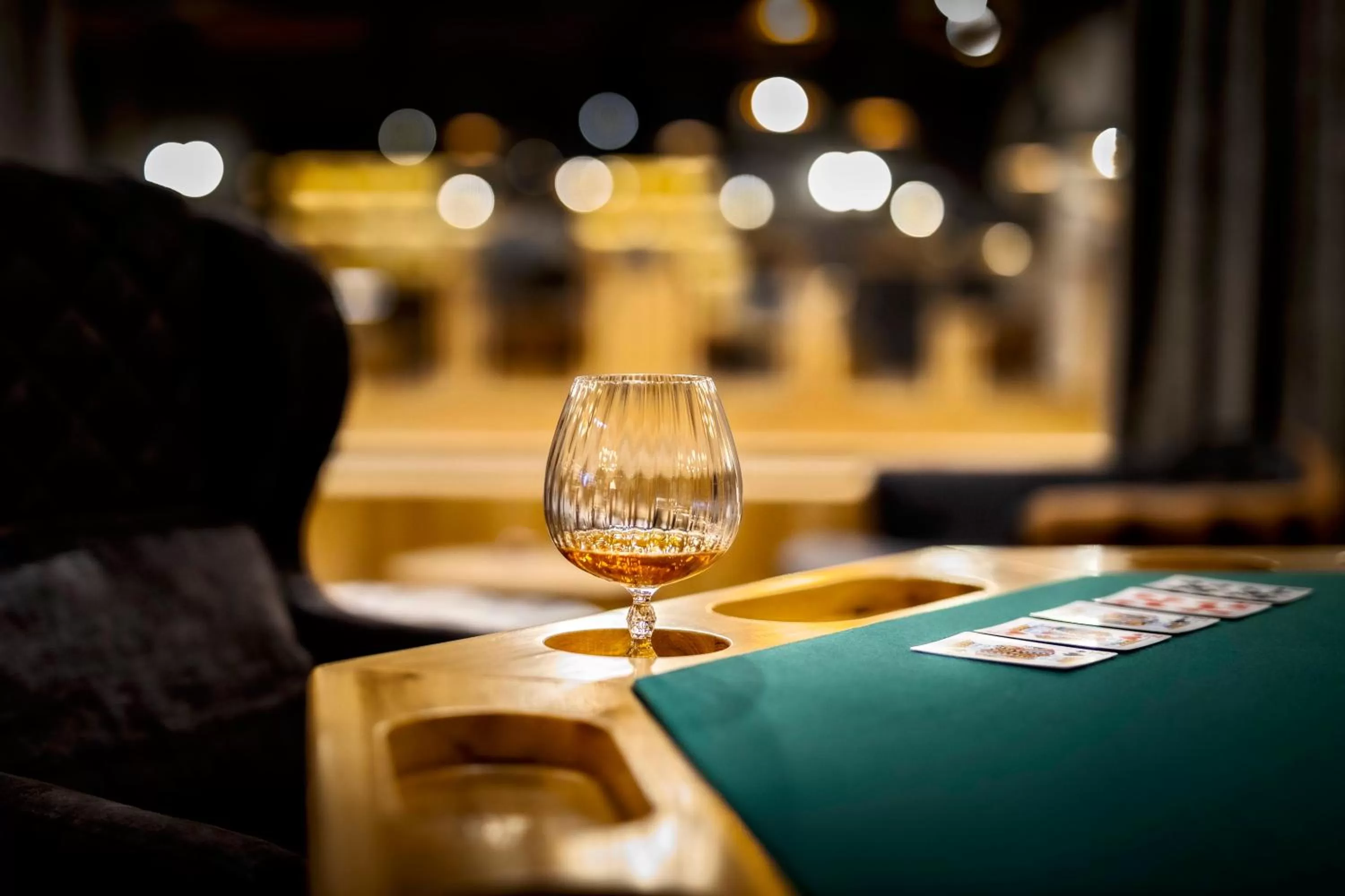 Lounge or bar in Kashmir Wellness & SPA Hotel Adults Only