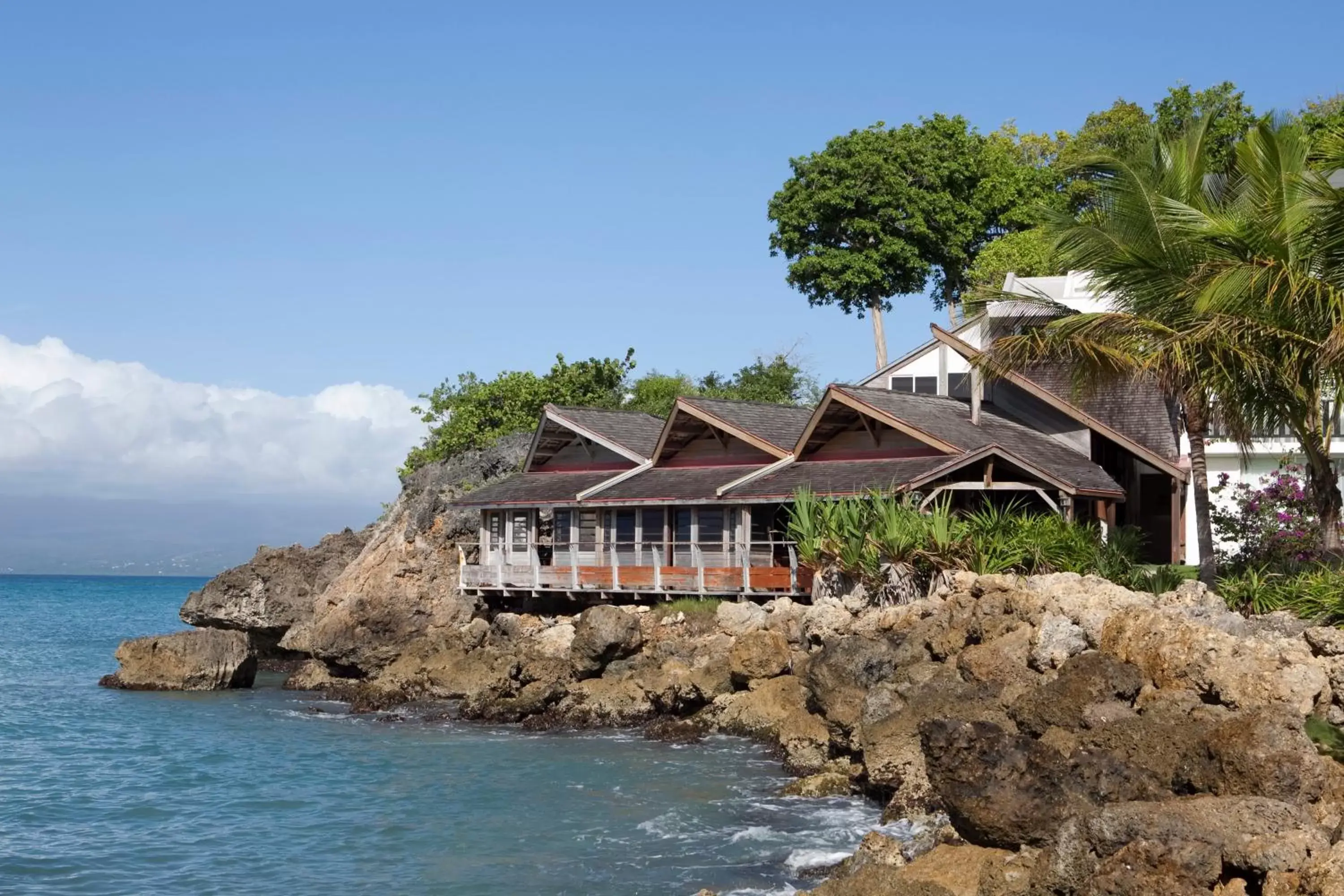 Property building in Mahogany Hotel Residence & Spa Property building in Mahogany Hotel Residence & Spa