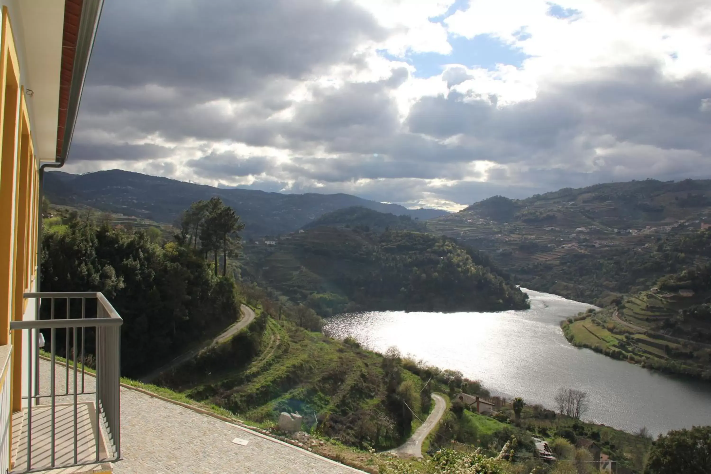 Natural landscape, Mountain View in Quinta do Fojo Valonguinho, Barrô