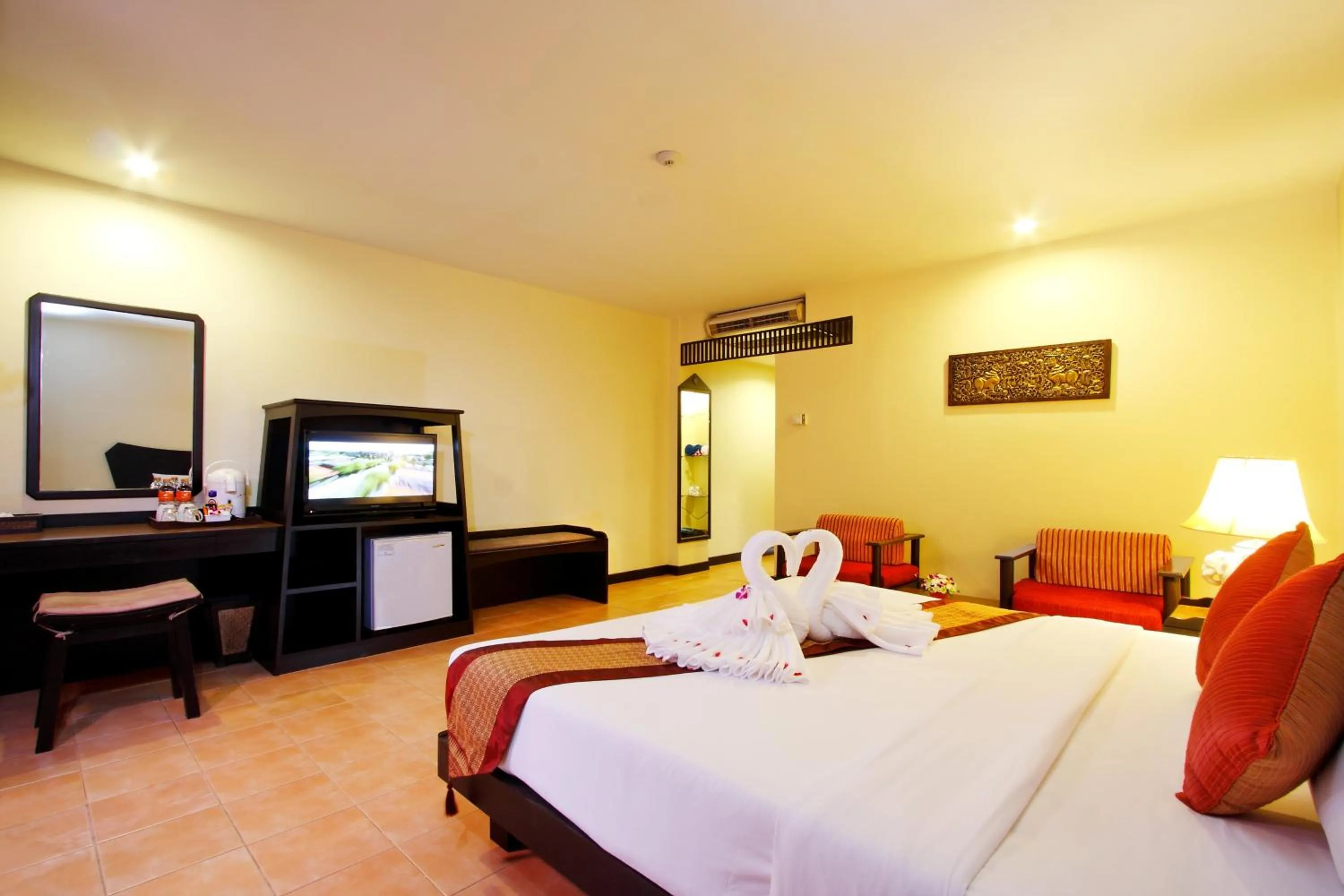 Photo of the whole room, Bed in Kata Sea Breeze Resort - SHA Plus