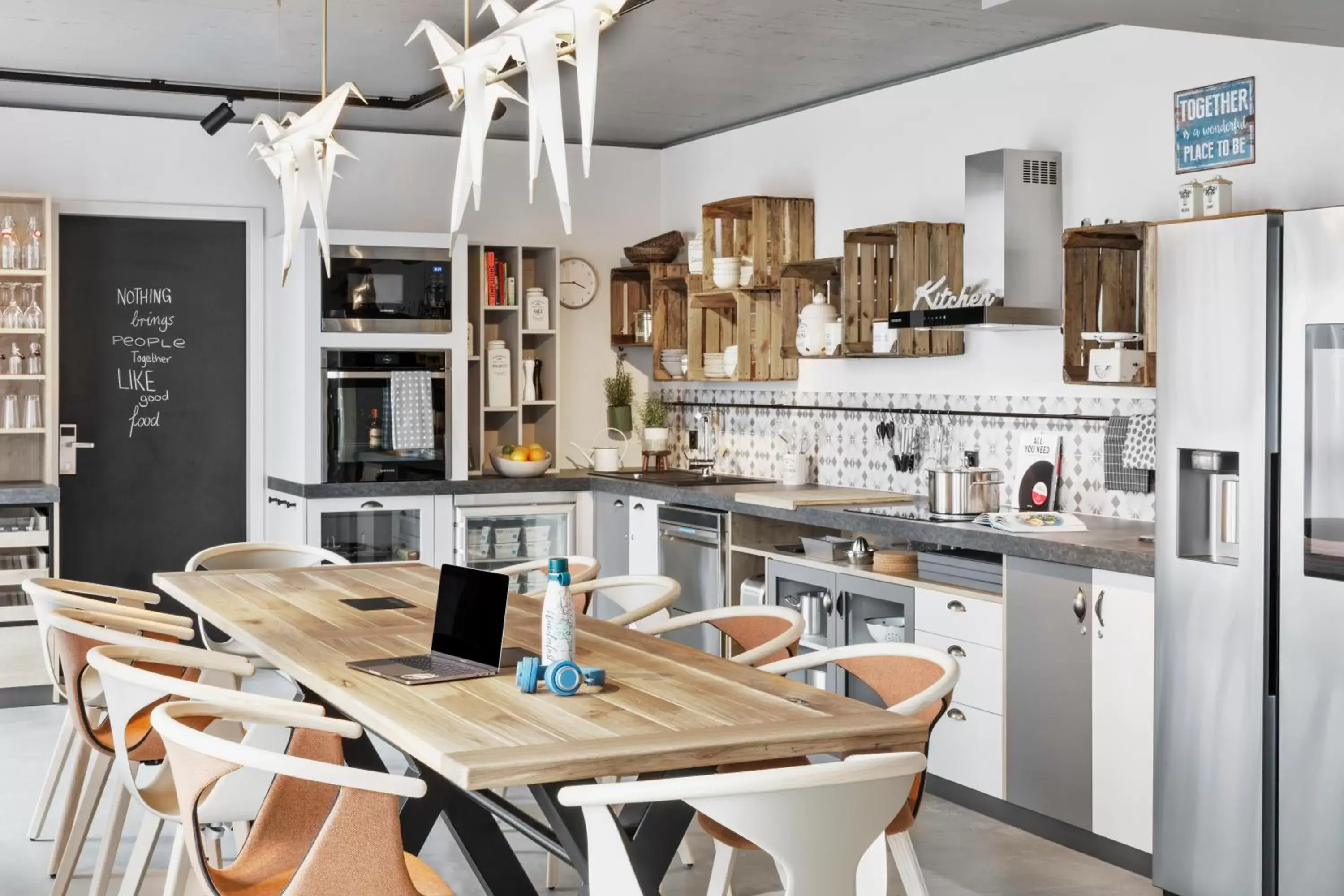 Communal kitchen, Restaurant/Places to Eat in Stay KooooK Bern Wankdorf Online Check In