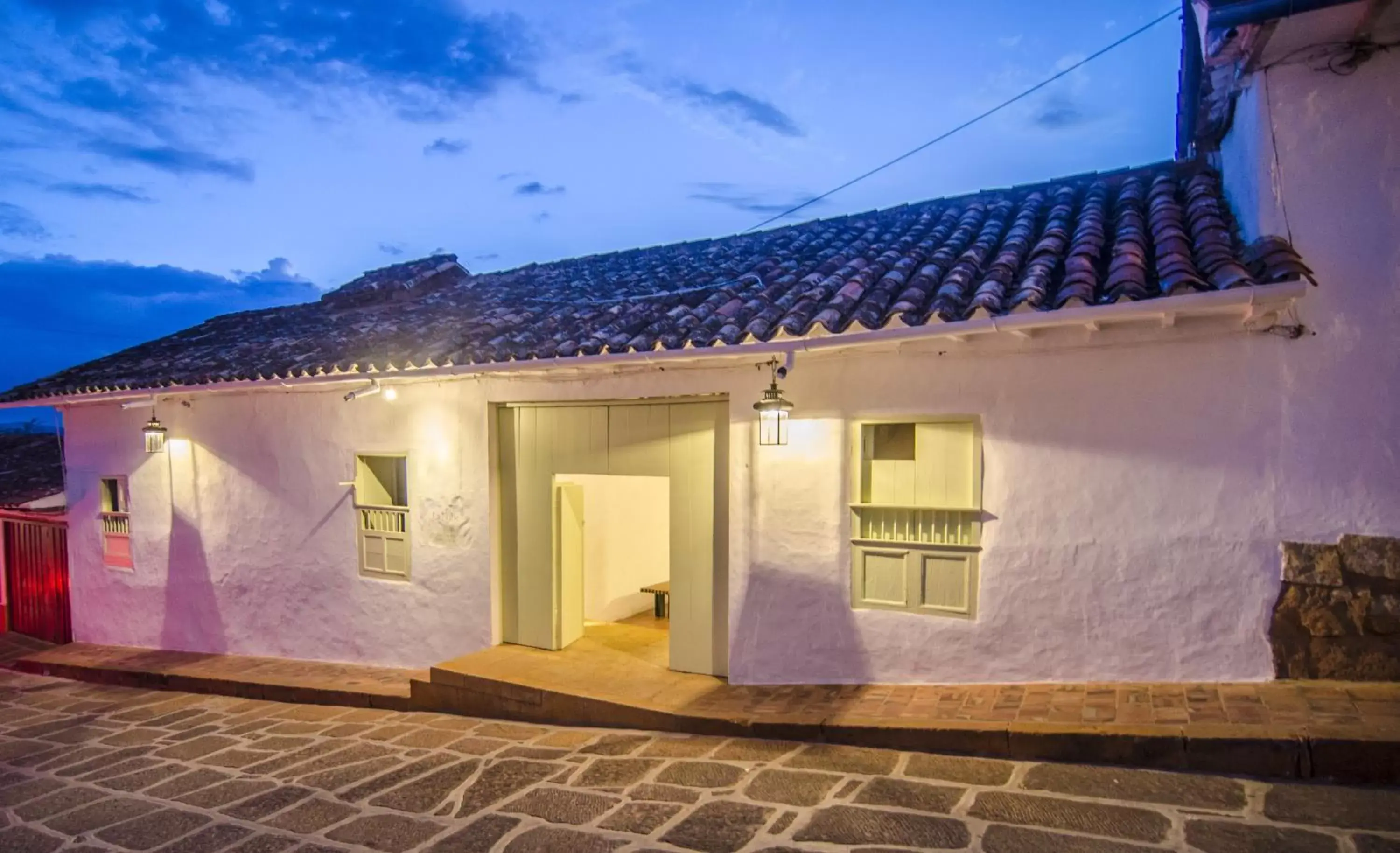 Facade/entrance in La Nube Posada Facade/entrance in La Nube Posada