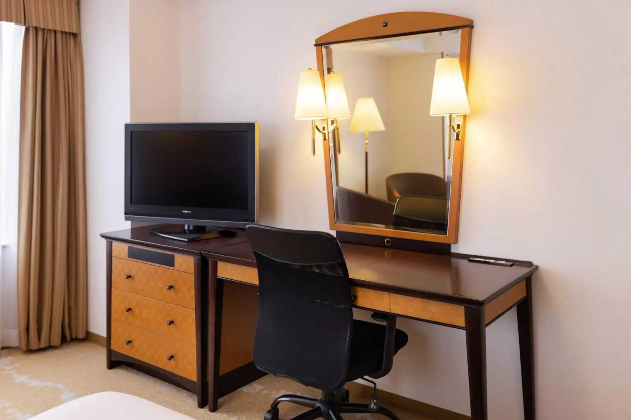 Photo of the whole room, TV/Entertainment Center in ANA Crowne Plaza Toyama, an IHG Hotel