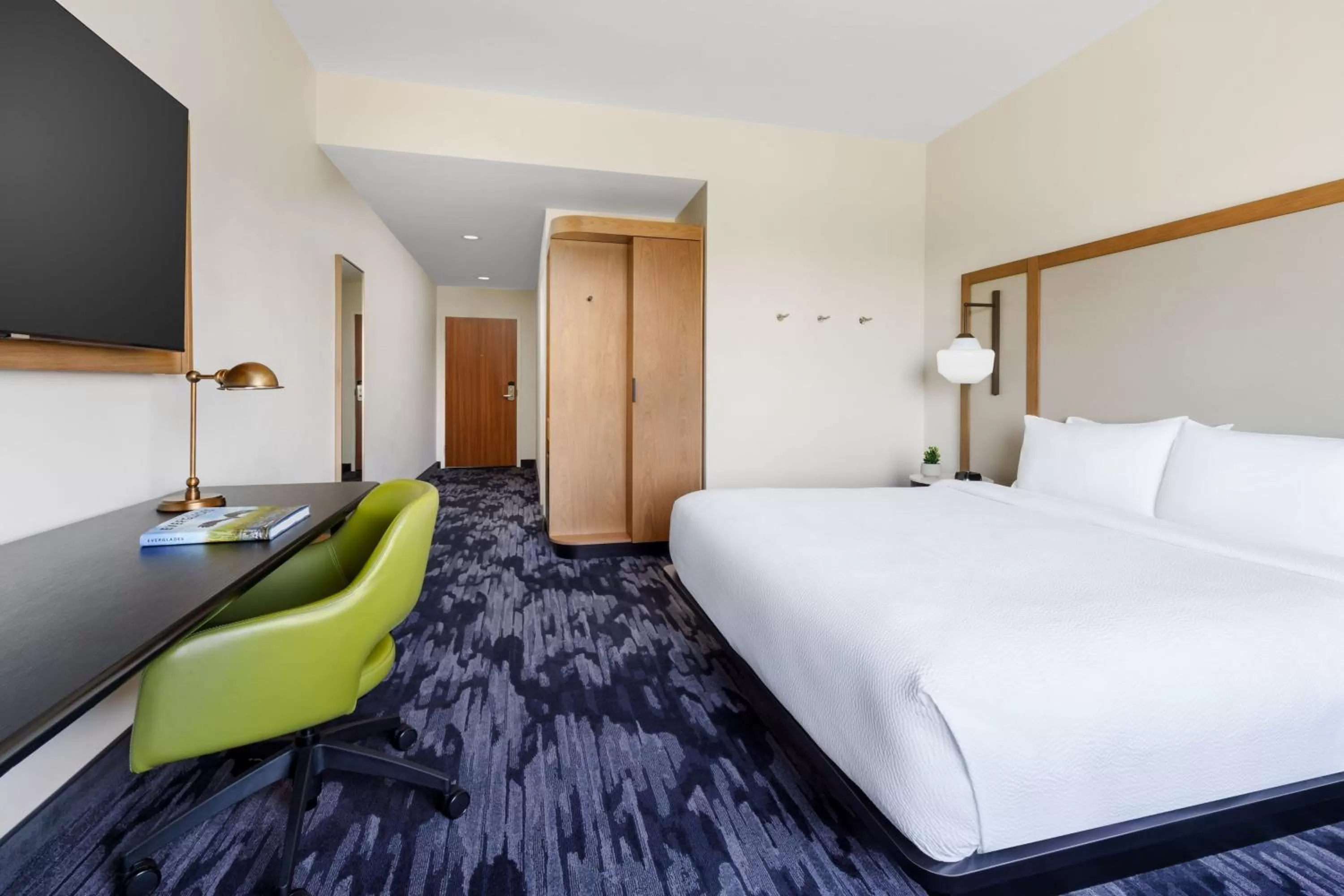 Photo of the whole room, Bed in Fairfield Inn & Suites Homestead Florida City