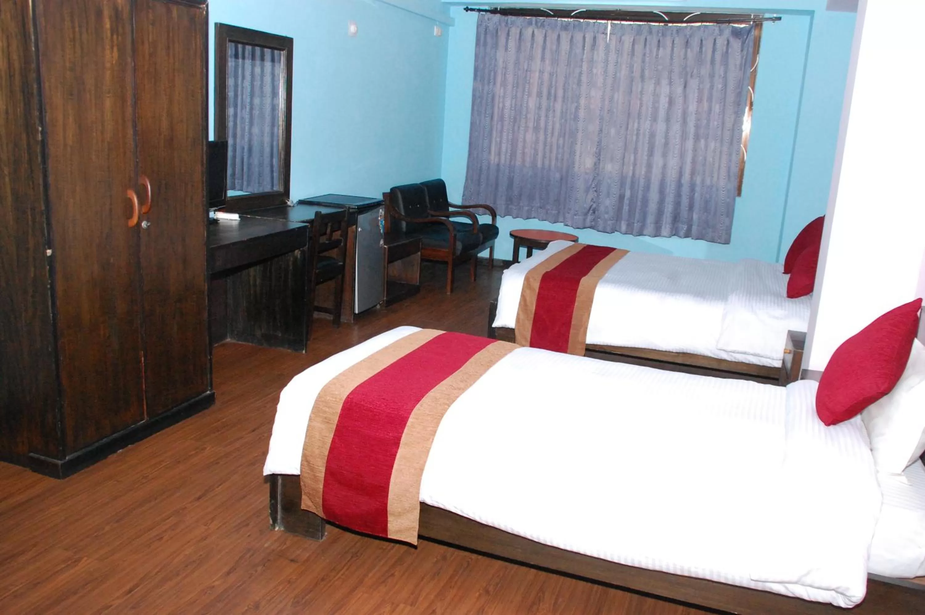 Photo of the whole room, Bed in Hotel Family Home