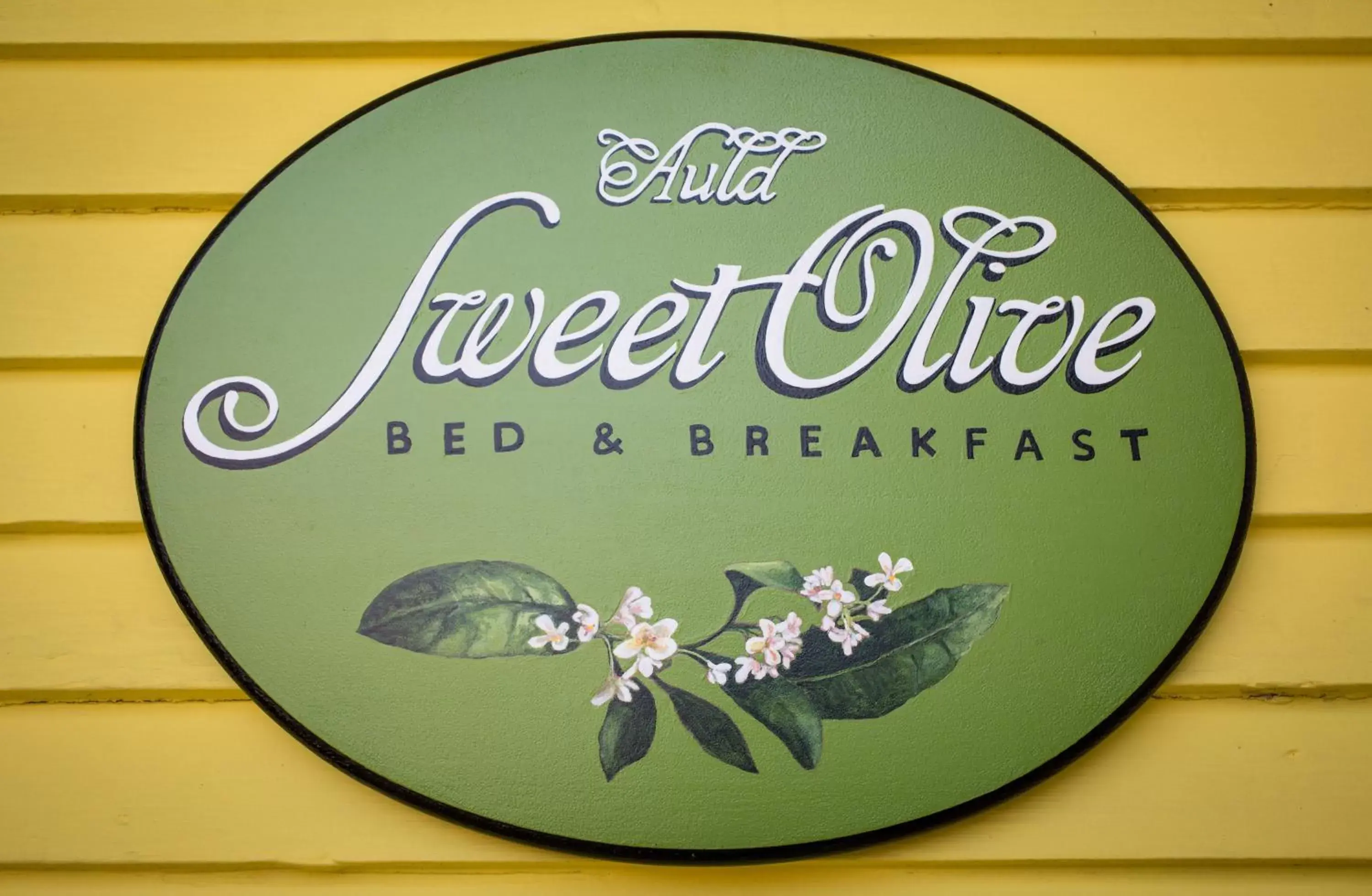 Logo/Certificate/Sign in Auld Sweet Olive Bed and Breakfast