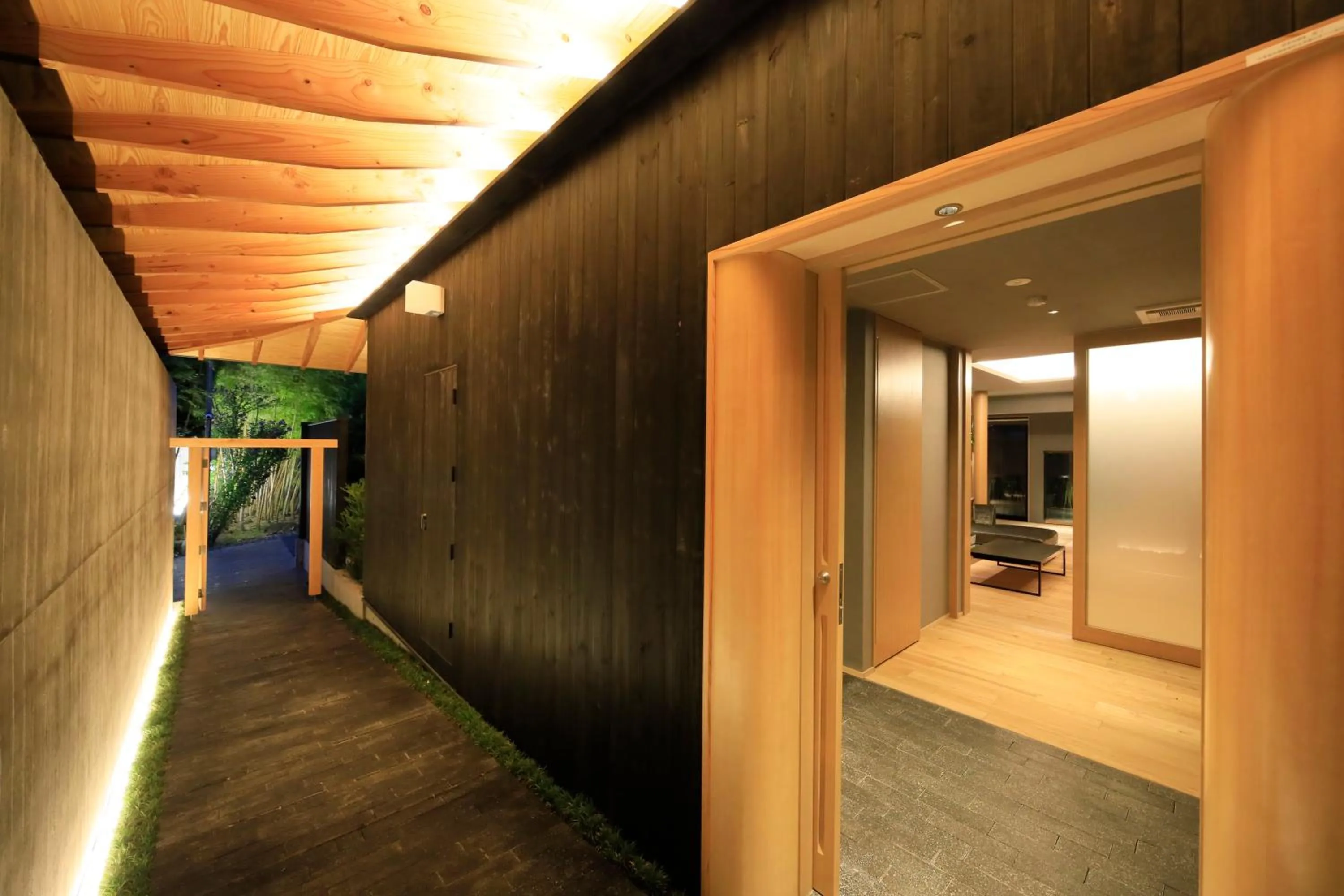 Facade/entrance in Fuji Onsenji Yumedono