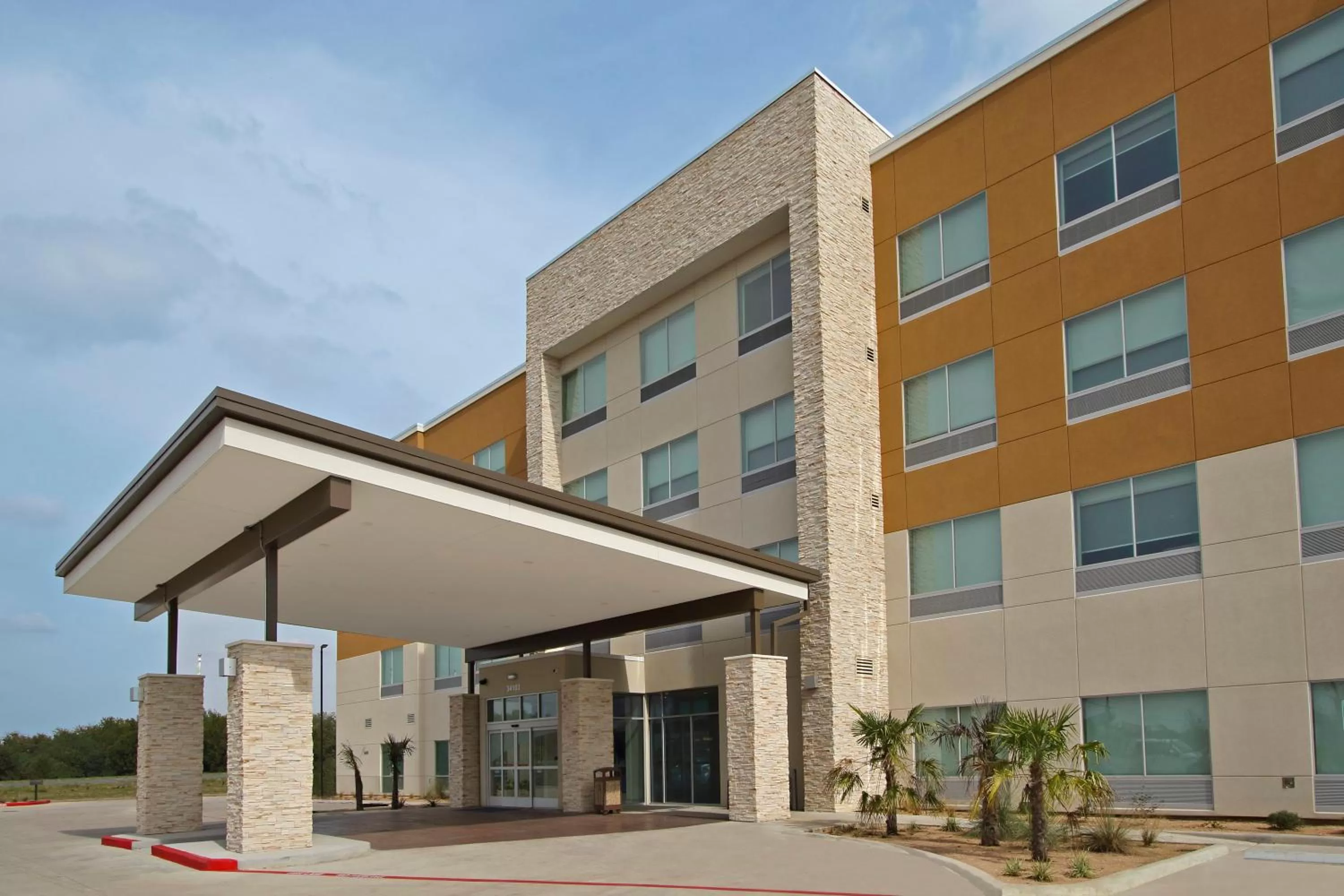 Property building in Holiday Inn Express & Suites - Brookshire - Katy Freeway by IHG