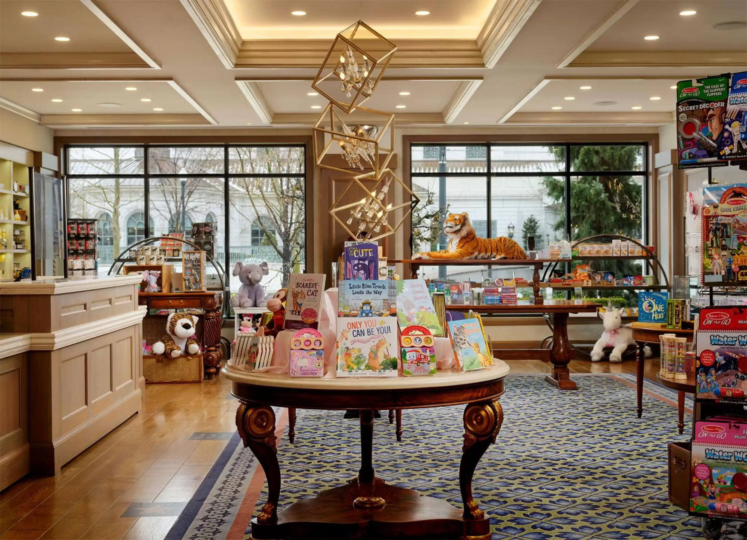 Shopping Area in Little America Hotel Salt Lake City Shopping Area in Little America Hotel Salt Lake City