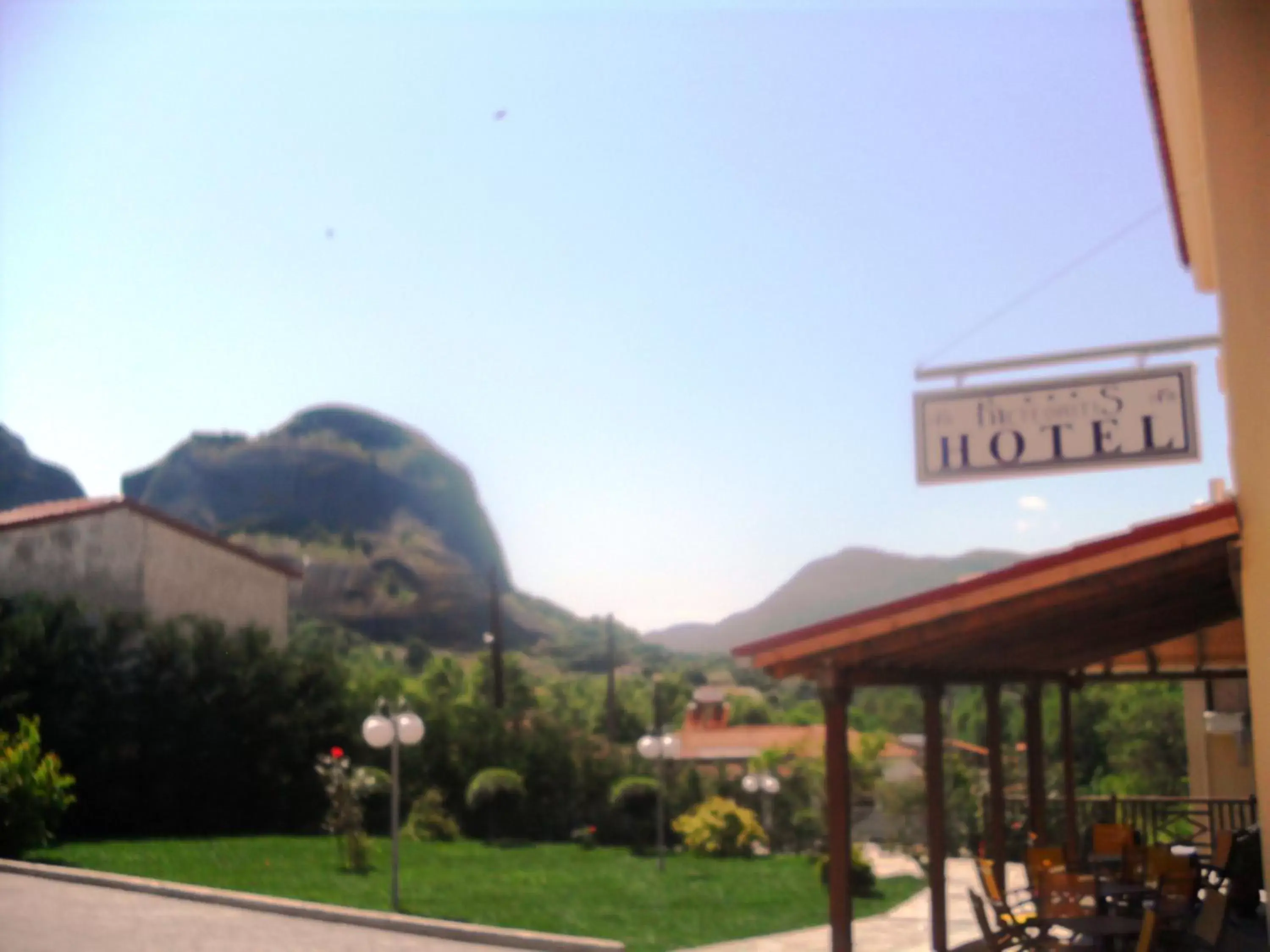 Property building in Hotel Meteoritis Property building in Hotel Meteoritis