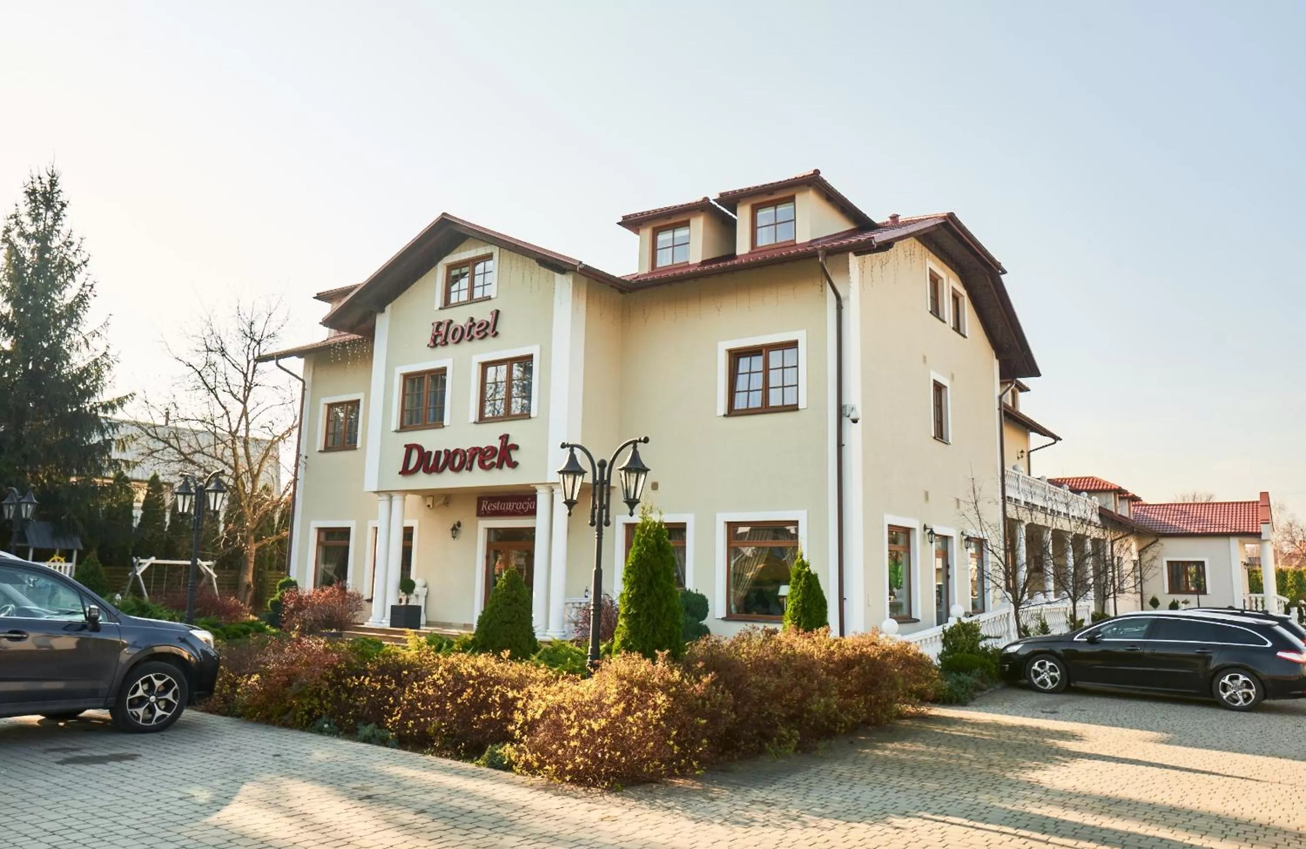 Property building in Dworek