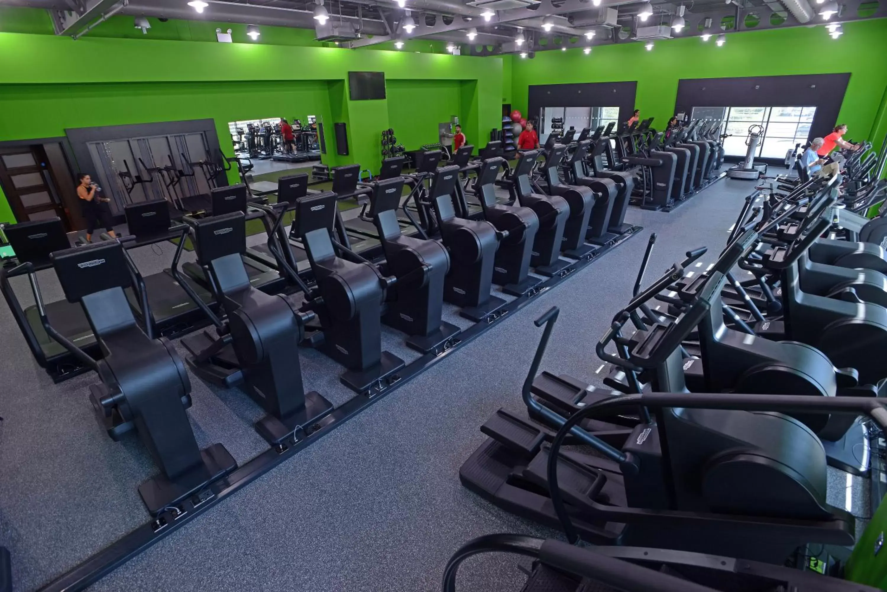 Fitness centre/facilities in Village Hotel Manchester Ashton