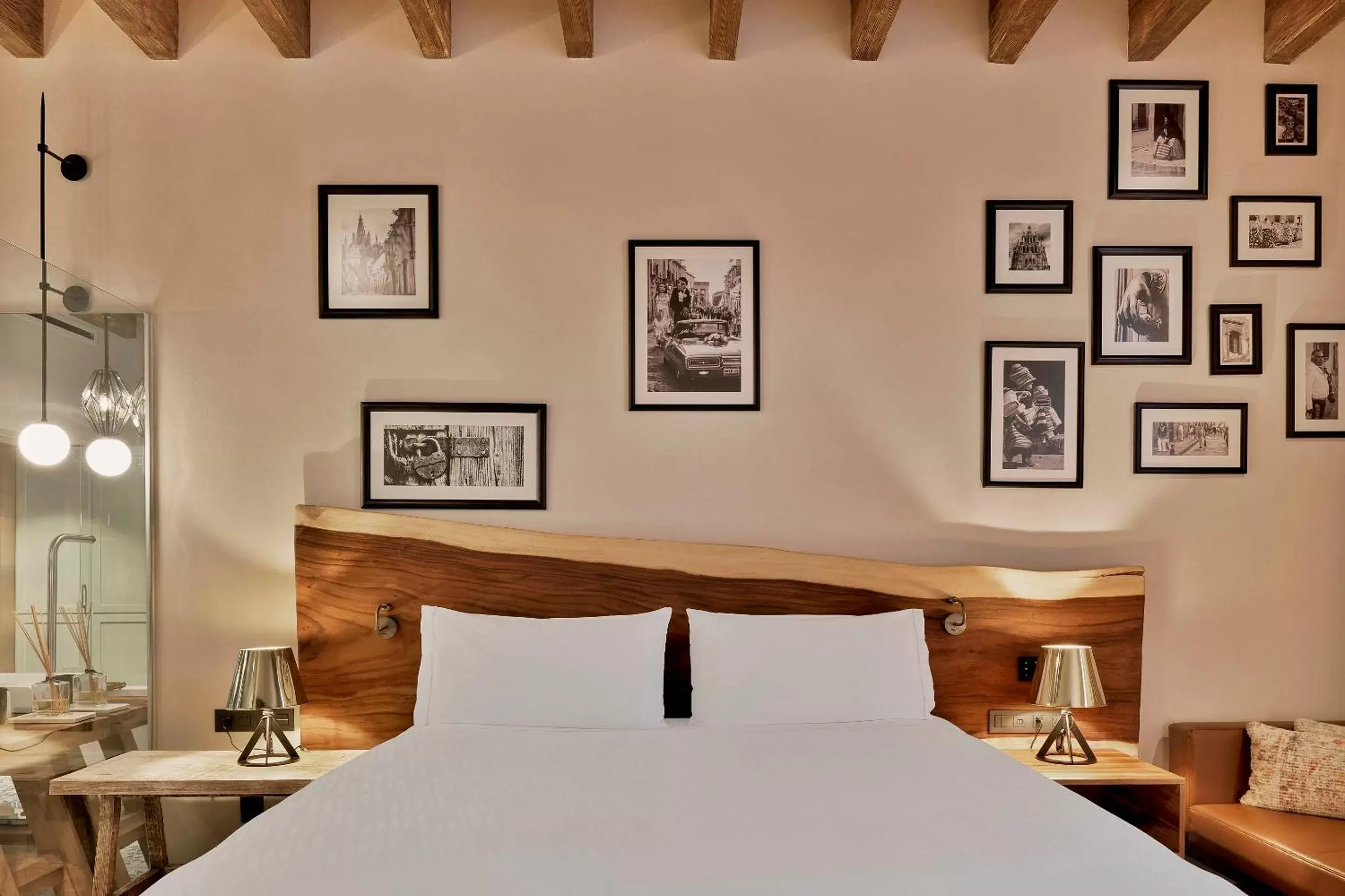 Bedroom, Bed in Live Aqua San Miguel de Allende Urban Resort