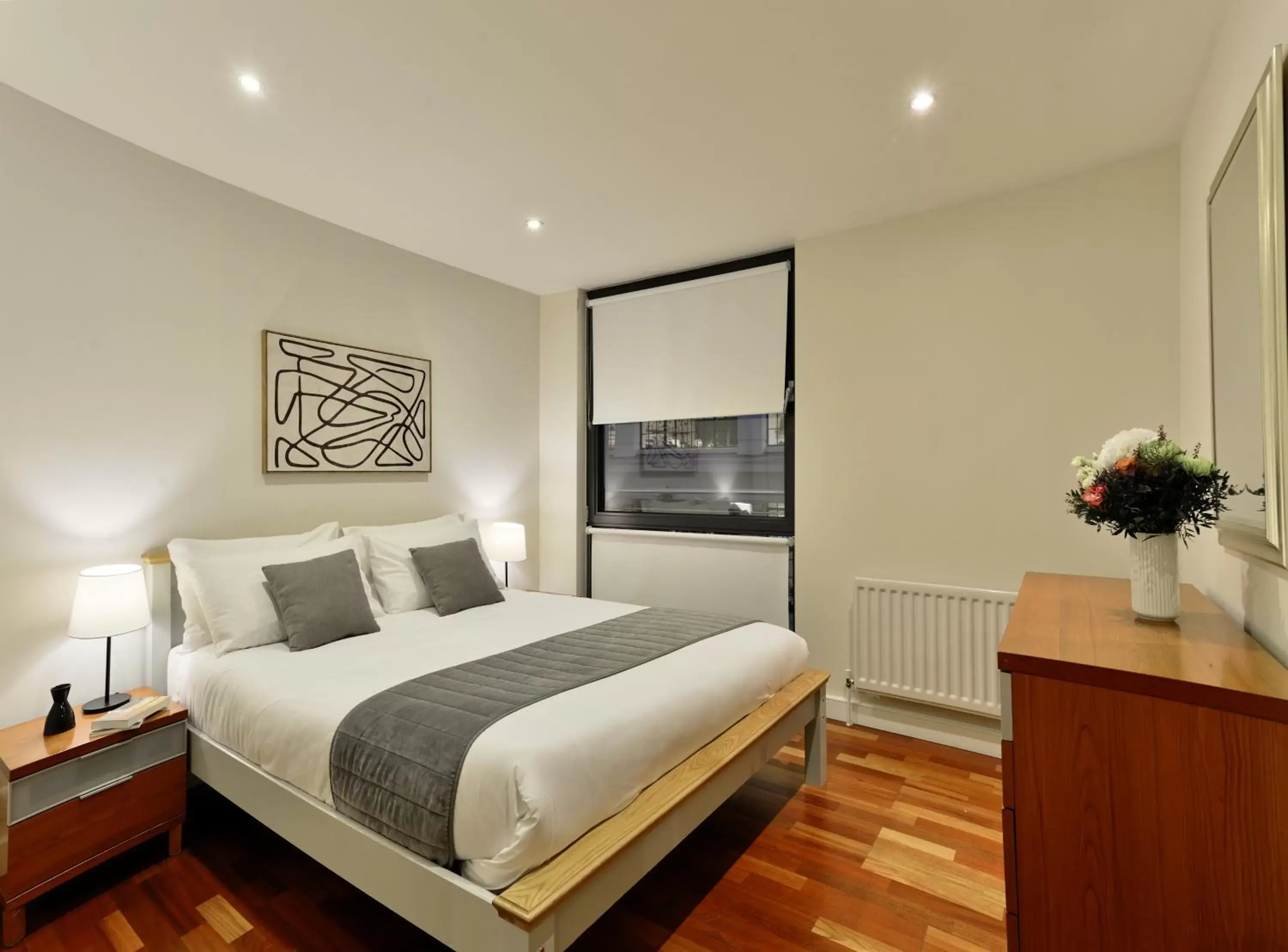 Bed in Farringdon Laceby apartments
