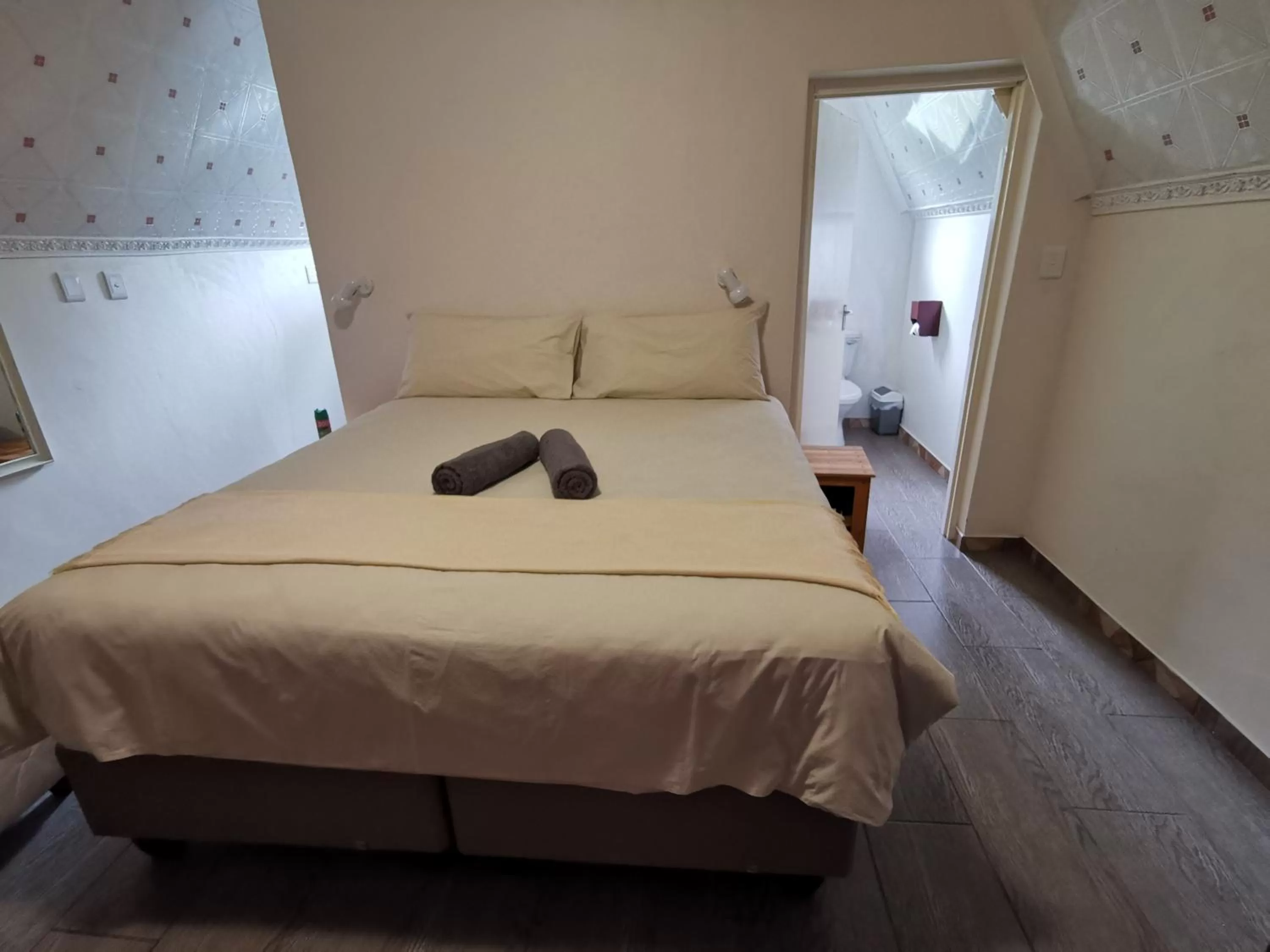 Bed in Happy Forest B&B