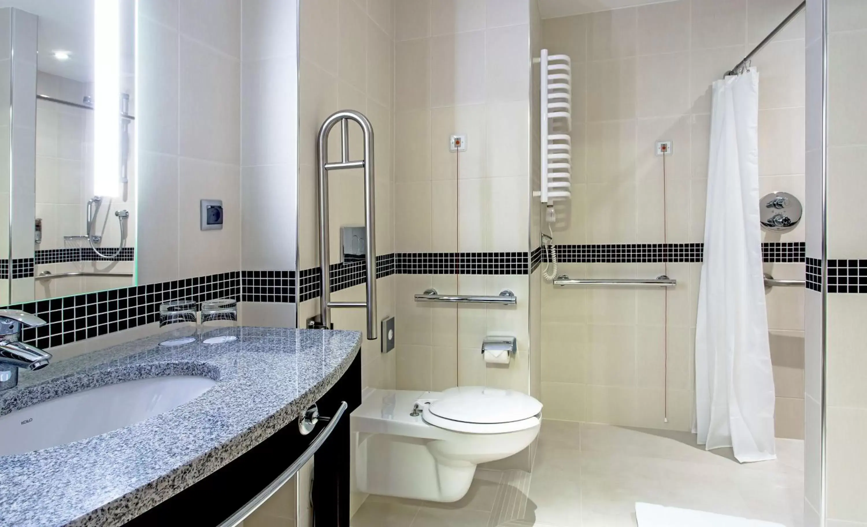 Bathroom in Hampton by Hilton Gdansk Airport